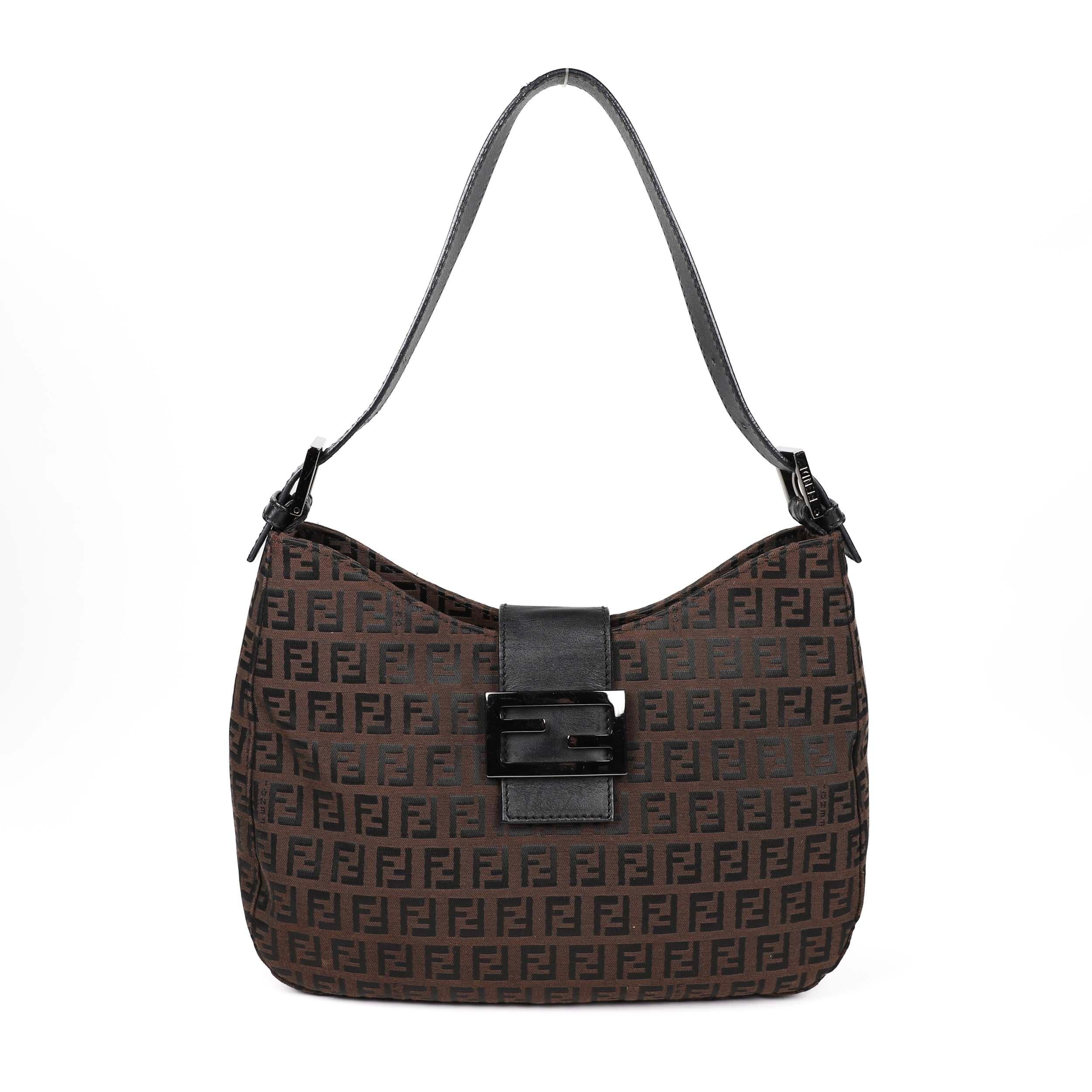 Fendi Mamma Baguette cloth handbag For Sale 7