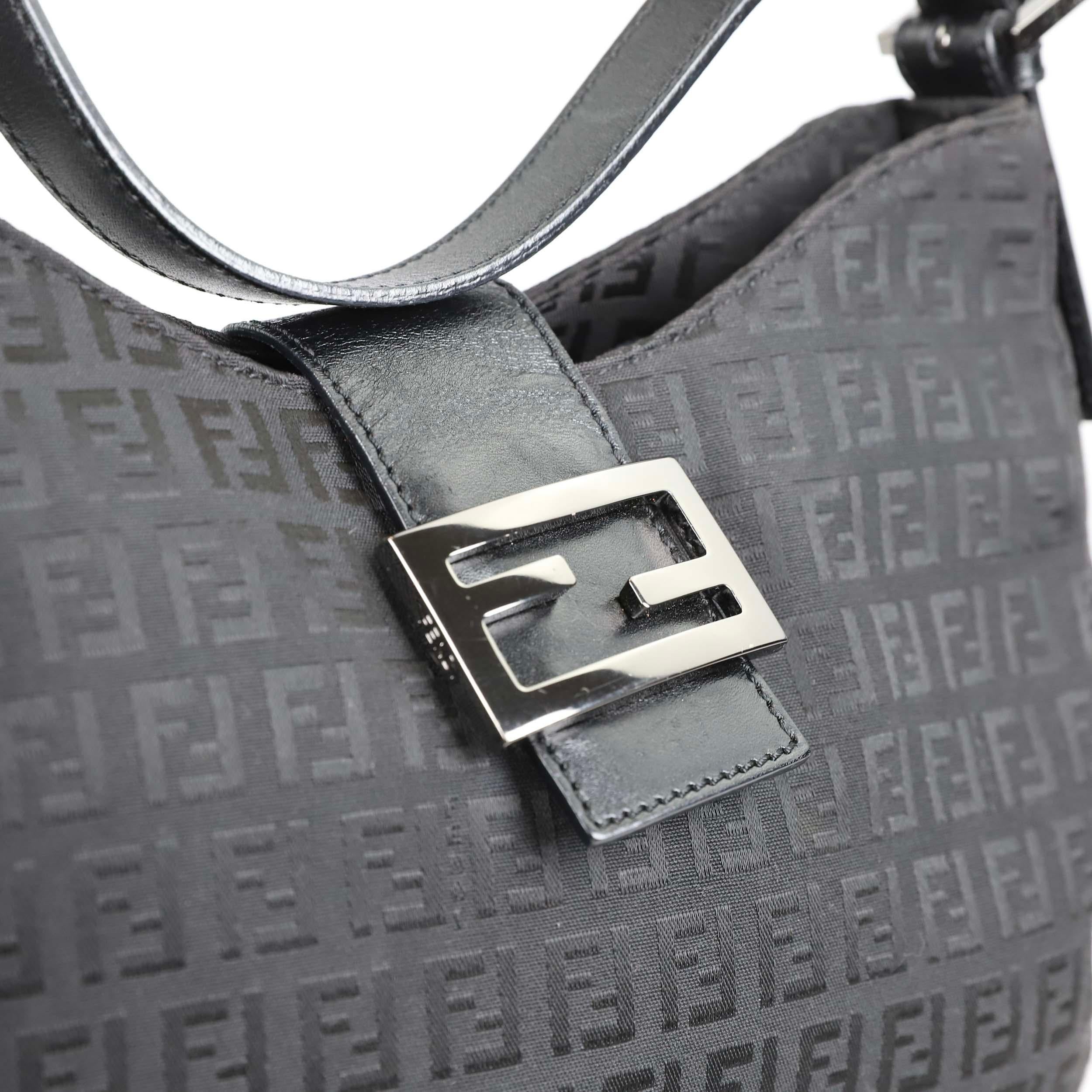 Fendi Mamma Baguette cloth handbag 8