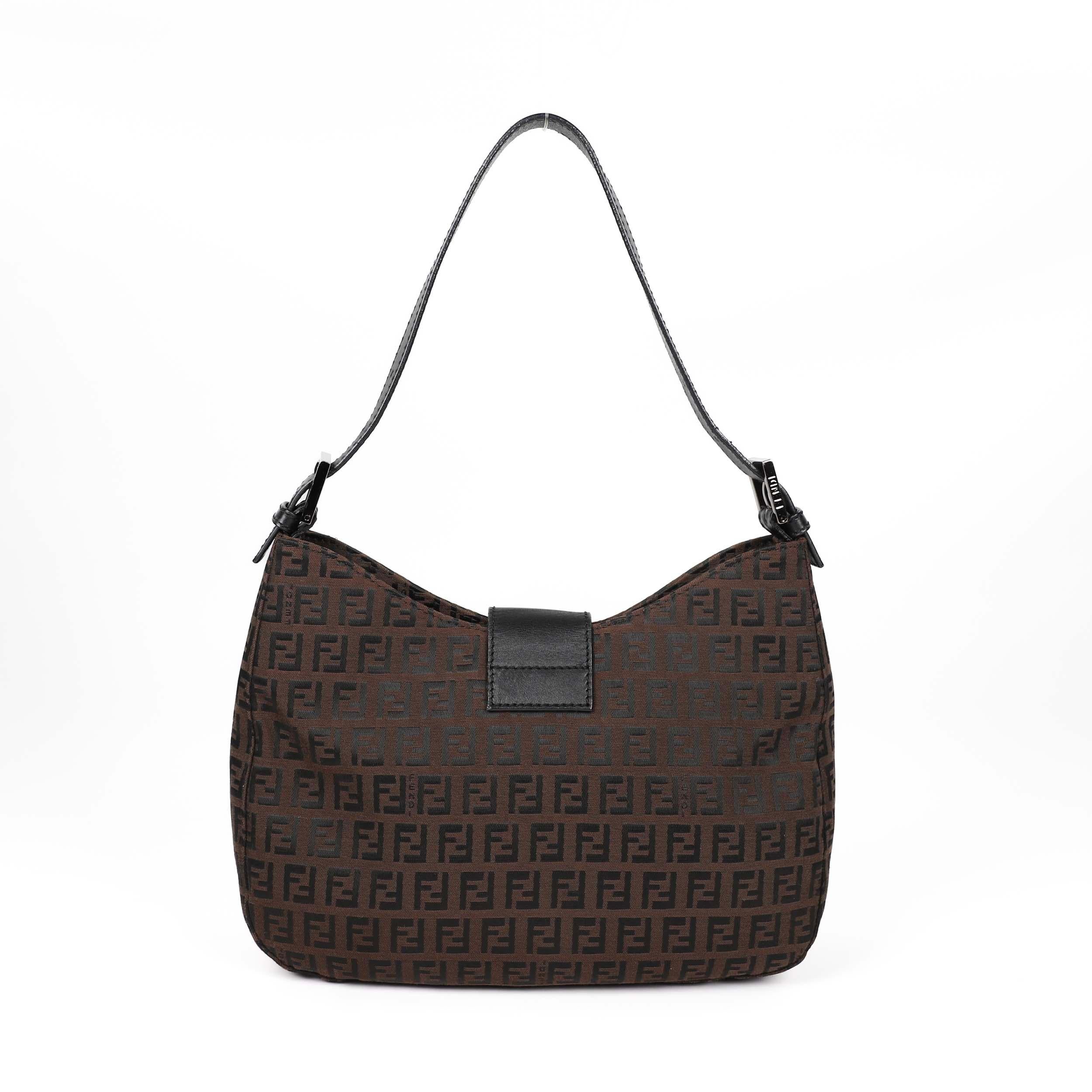 Fendi Mamma Baguette cloth handbag For Sale 9