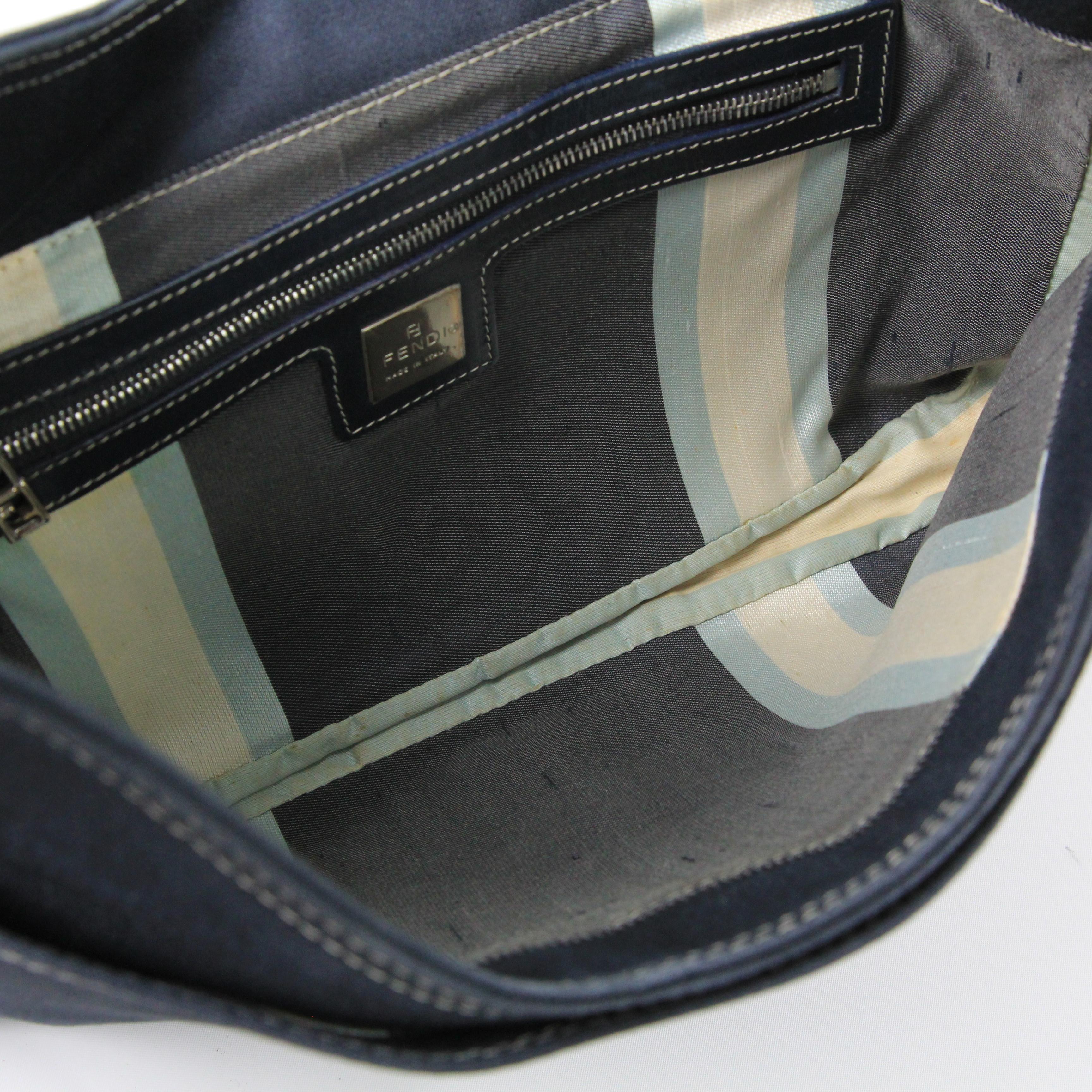 Fendi Mamma Baguette handbag For Sale 7