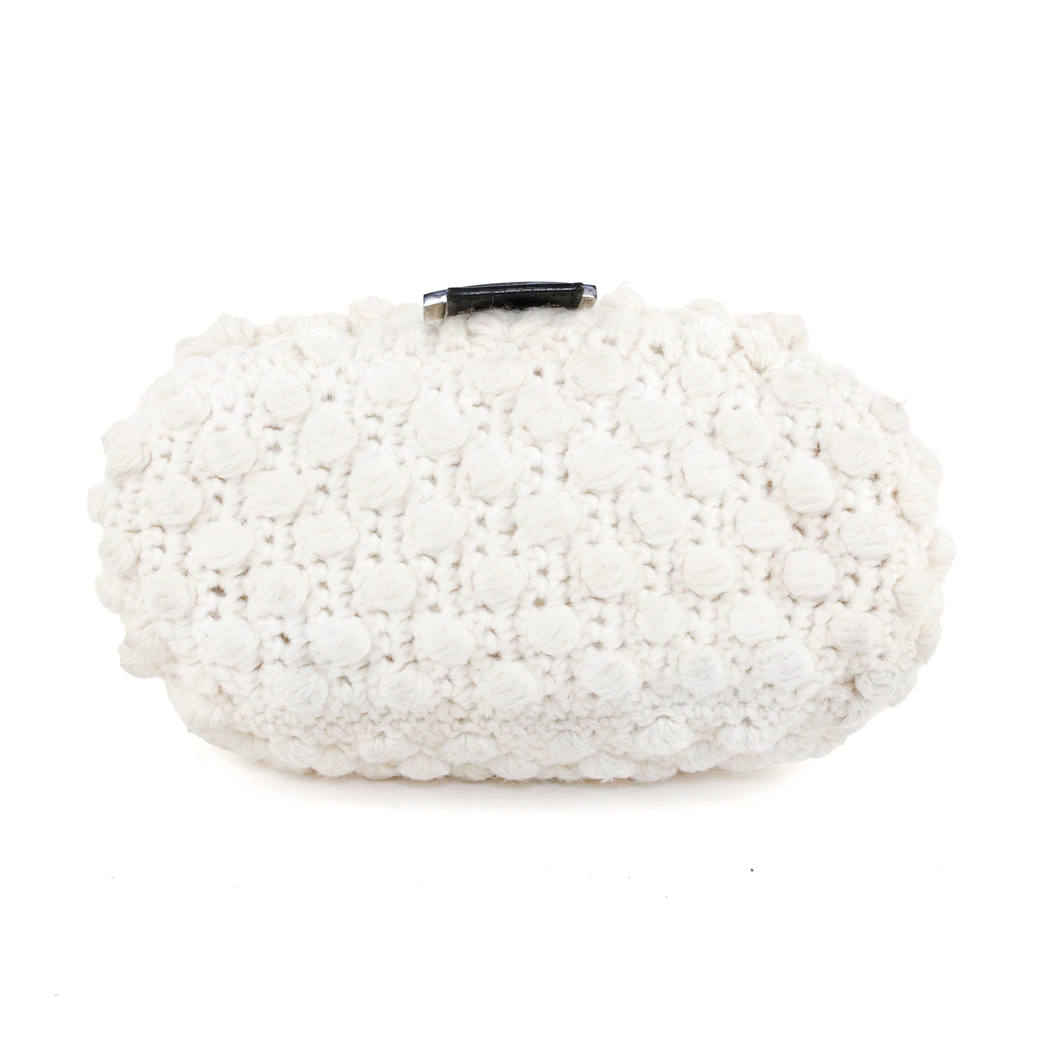 Fendi Mamma Baguette in Wool In Good Condition For Sale In Bressanone, Trentino-Alto Adige