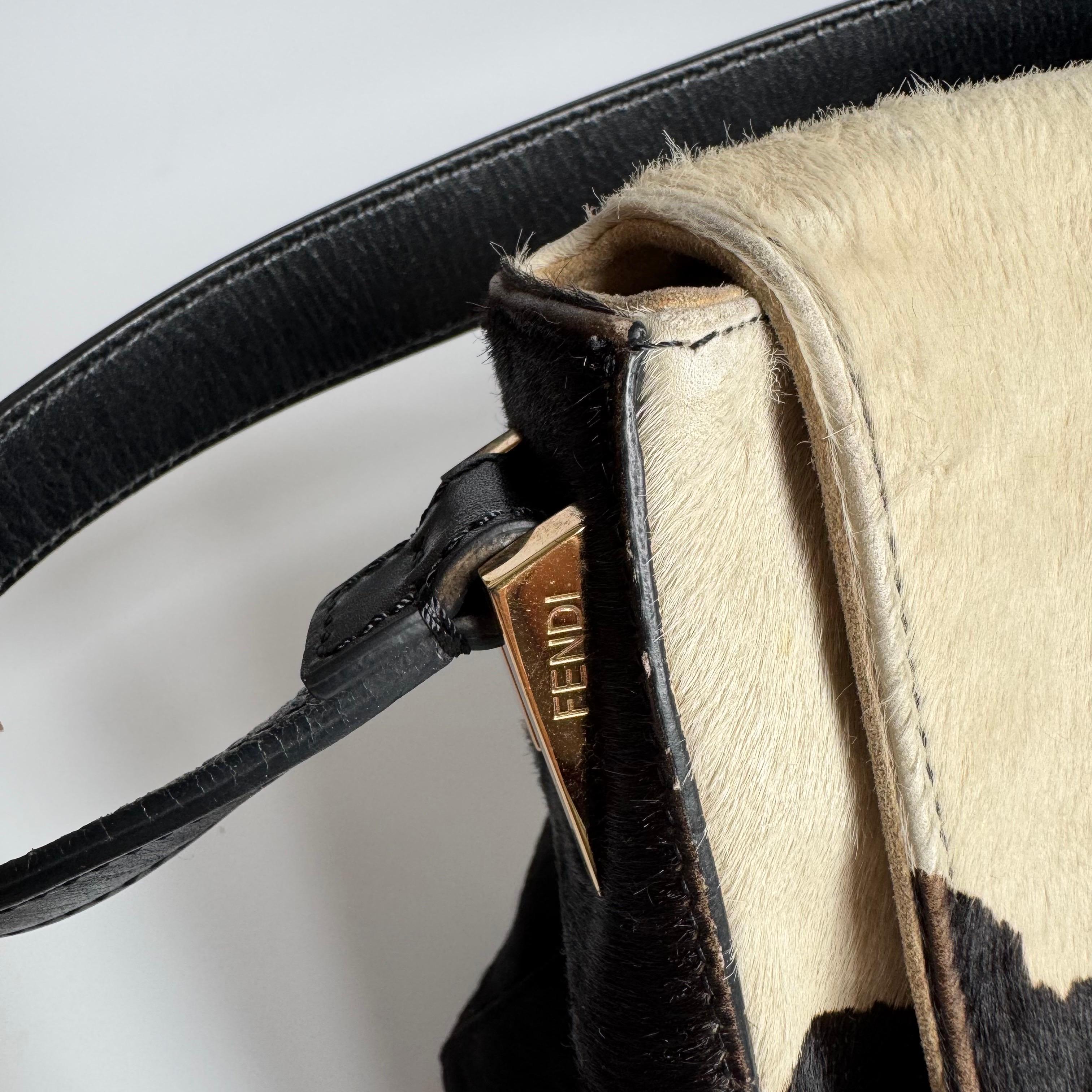 Fendi Mamma Baguette Large Pony hair in Cow Print Black and White For Sale 7