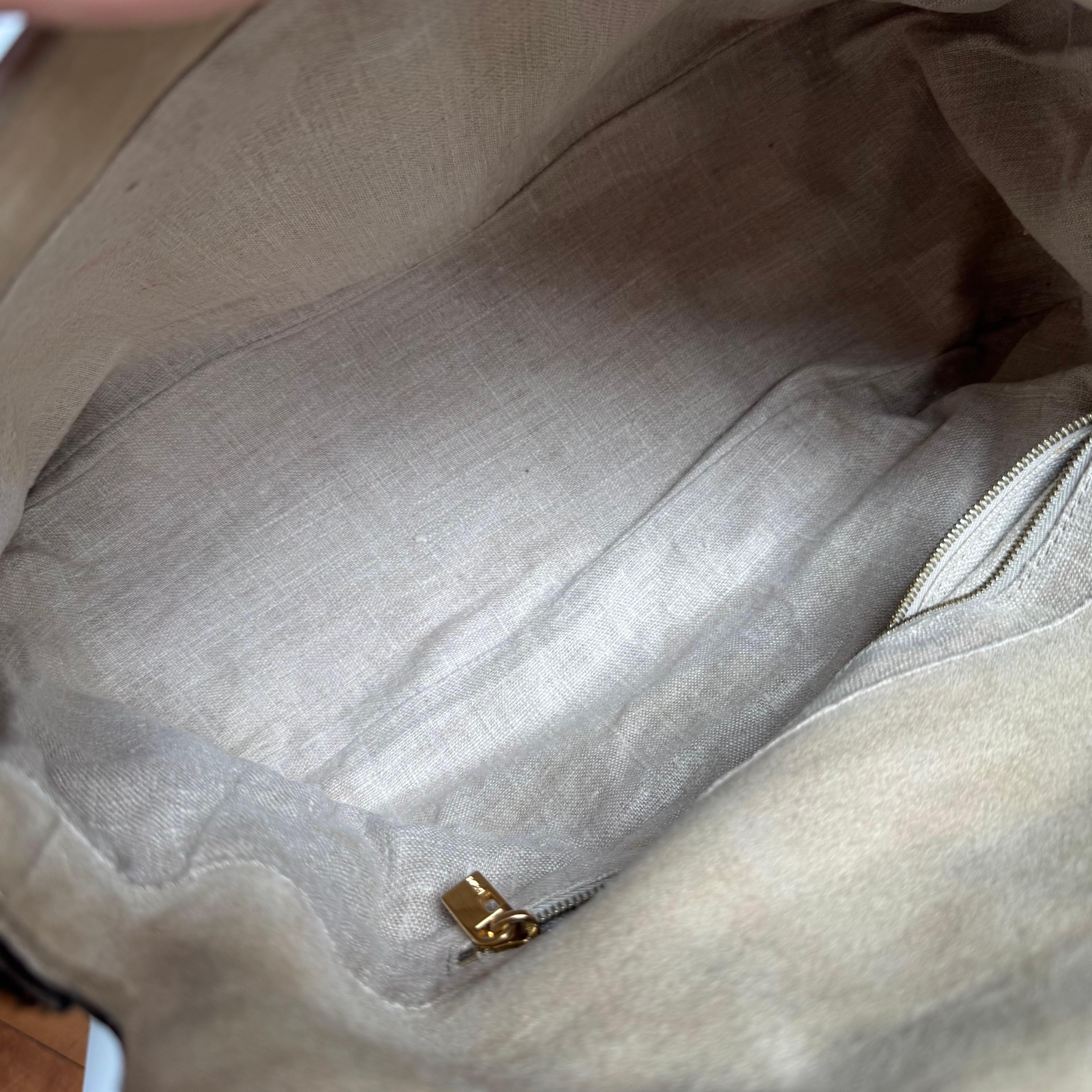 Fendi Mamma Baguette Large Pony hair in Cow Print Black and White For Sale 13