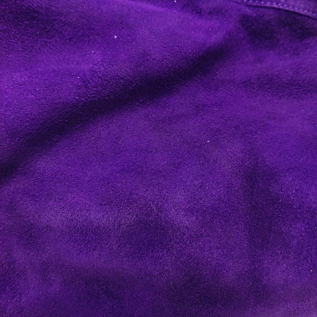 Fendi Mamma Baguette Cuir velours violet en vente 10