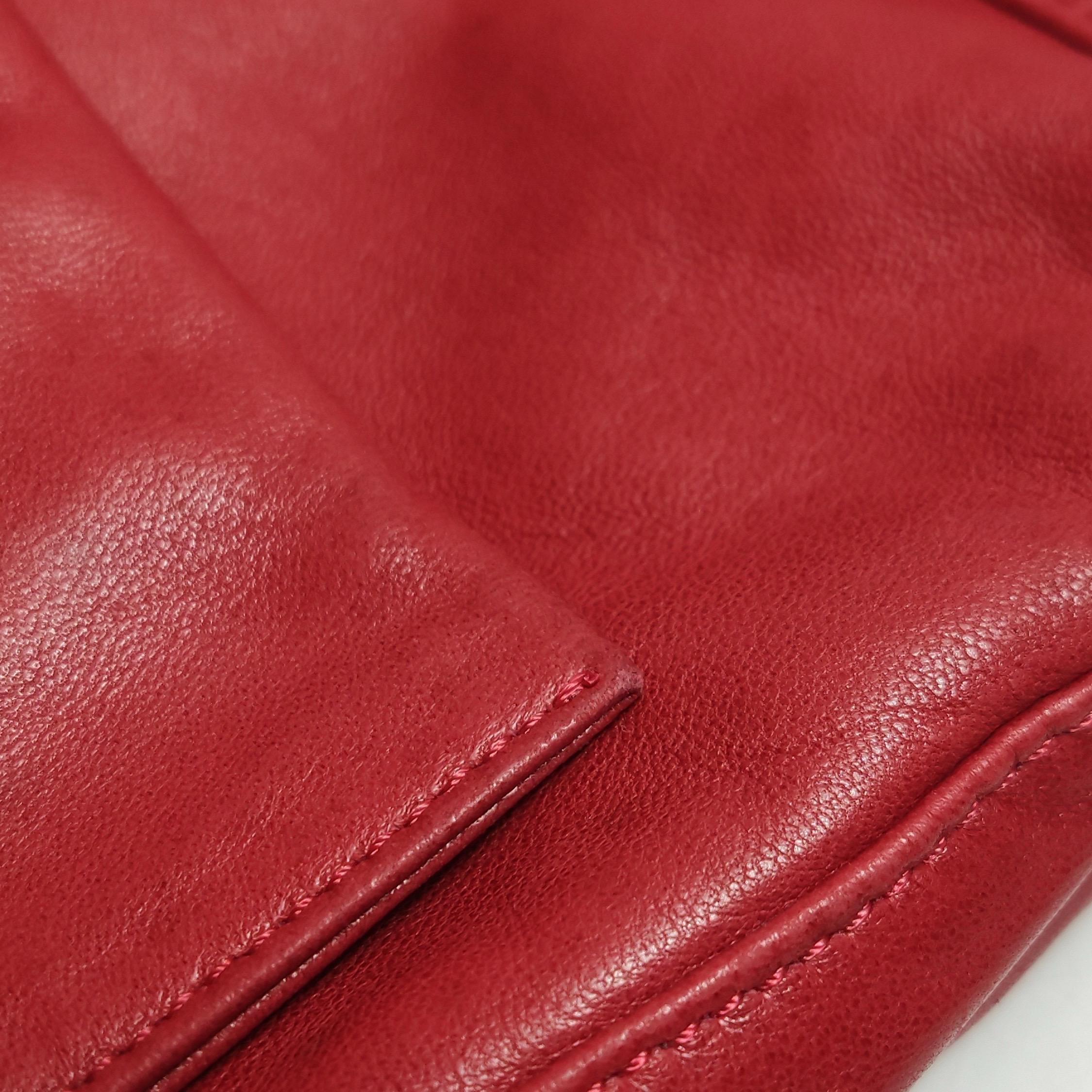 Fendi Mamma Baguette Red Lambskin Leather Silver Hardware en vente 14