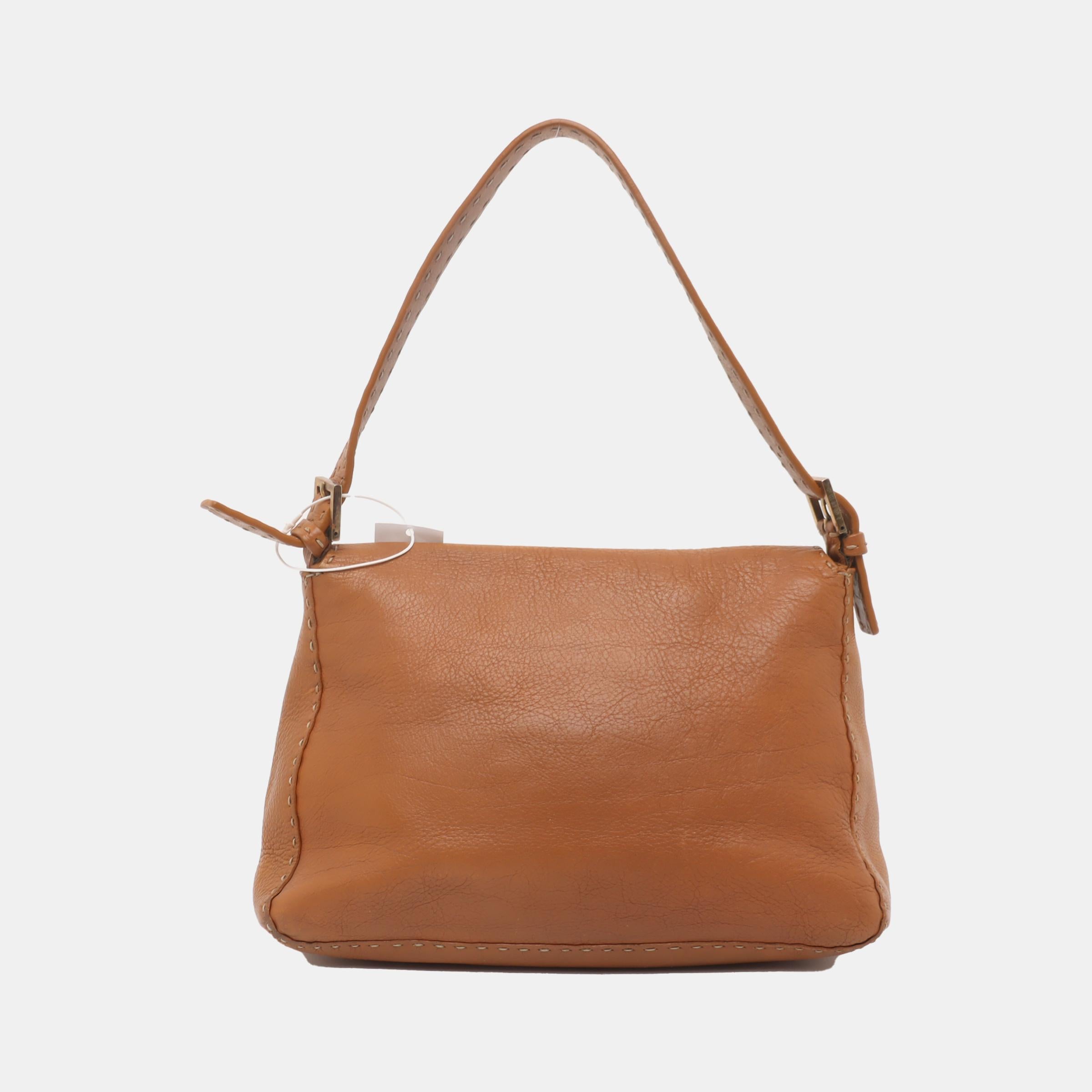 Women's Fendi Mamma Baguette Selleria Calfskin Leather Caramel Tan Brown Shoulder Bag