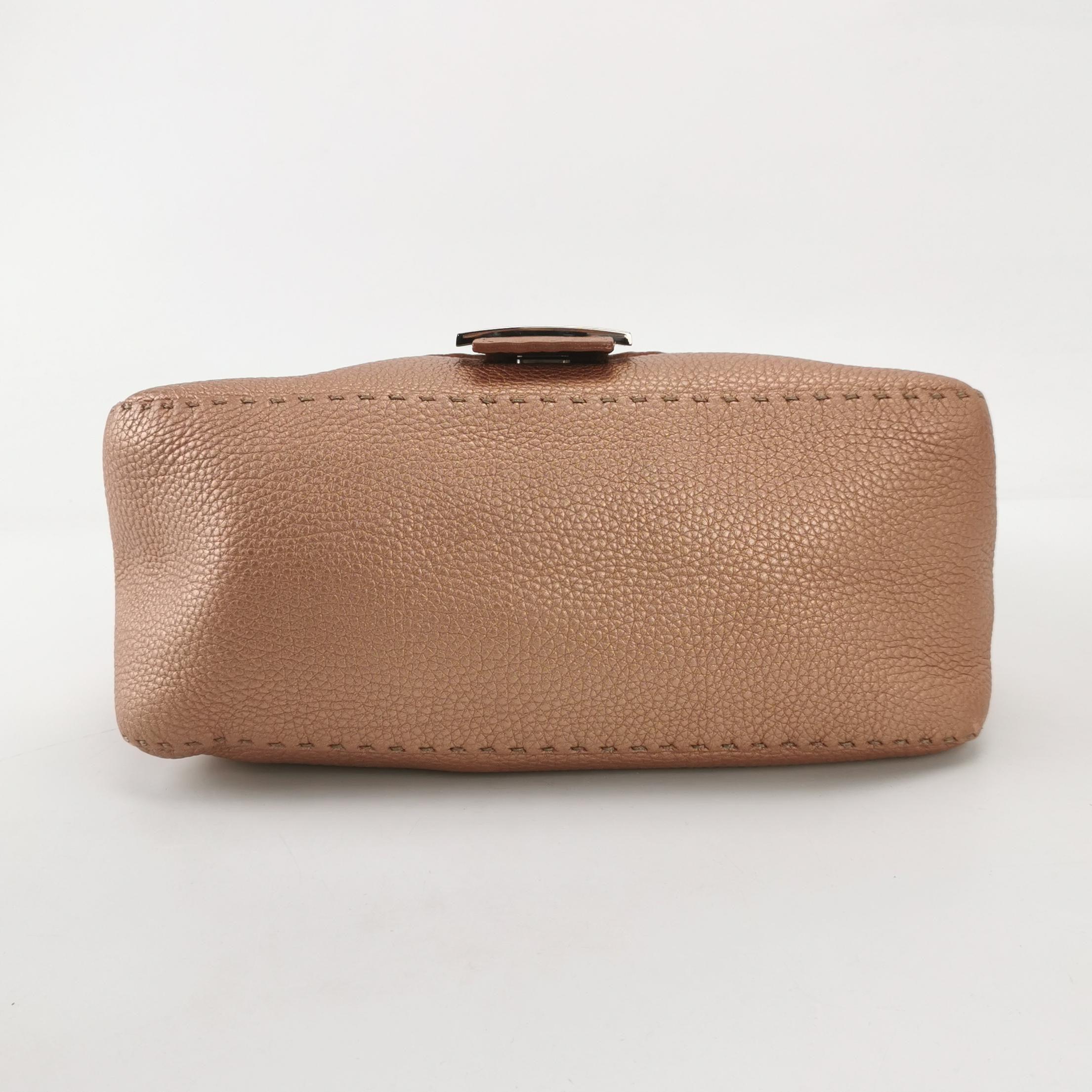 Brown Fendi Mamma Baguette Selleria Calfskin Leather Pink Metallic For Sale
