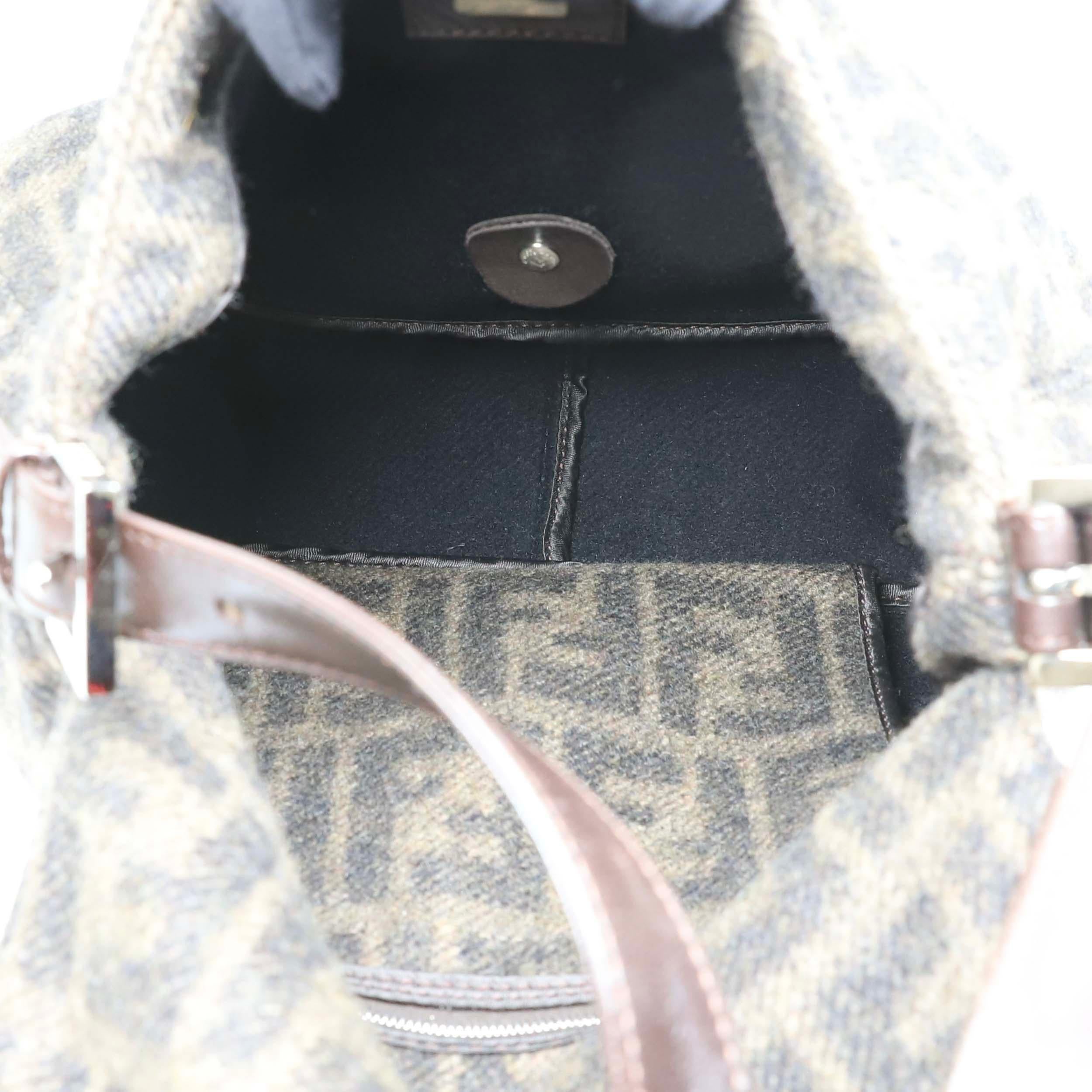 Fendi Mamma Baguette wool handbag 3