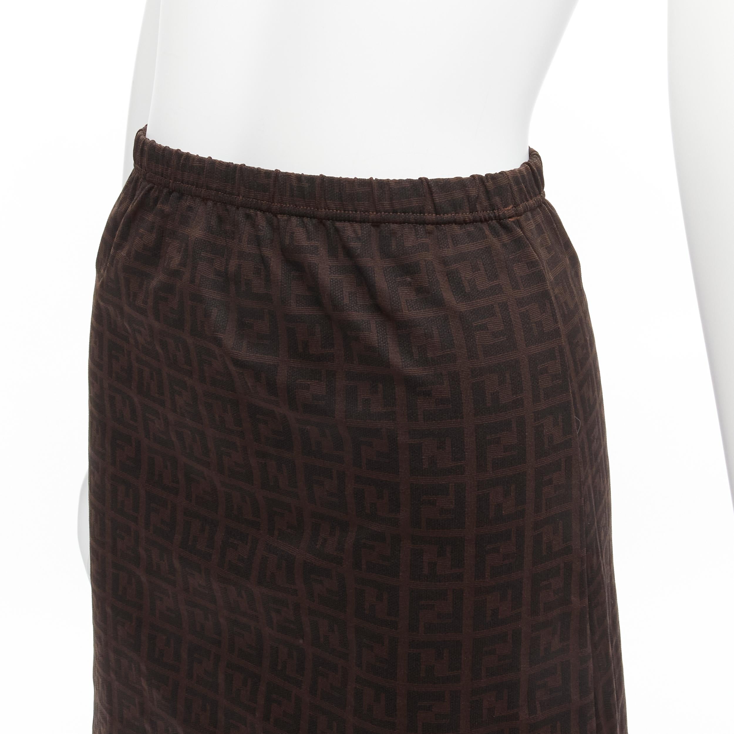 FENDI MARE Vintage brown FF Zucca logo monogram A-line skirt IT42 M
Reference: CNLE/A00211
Brand: Fendi
Collection: Mare
Material: Polyamide, Blend
Color: Brown
Pattern: Monogram
Closure: Elasticated
Extra Details: Elasticated waistband.
Made in: