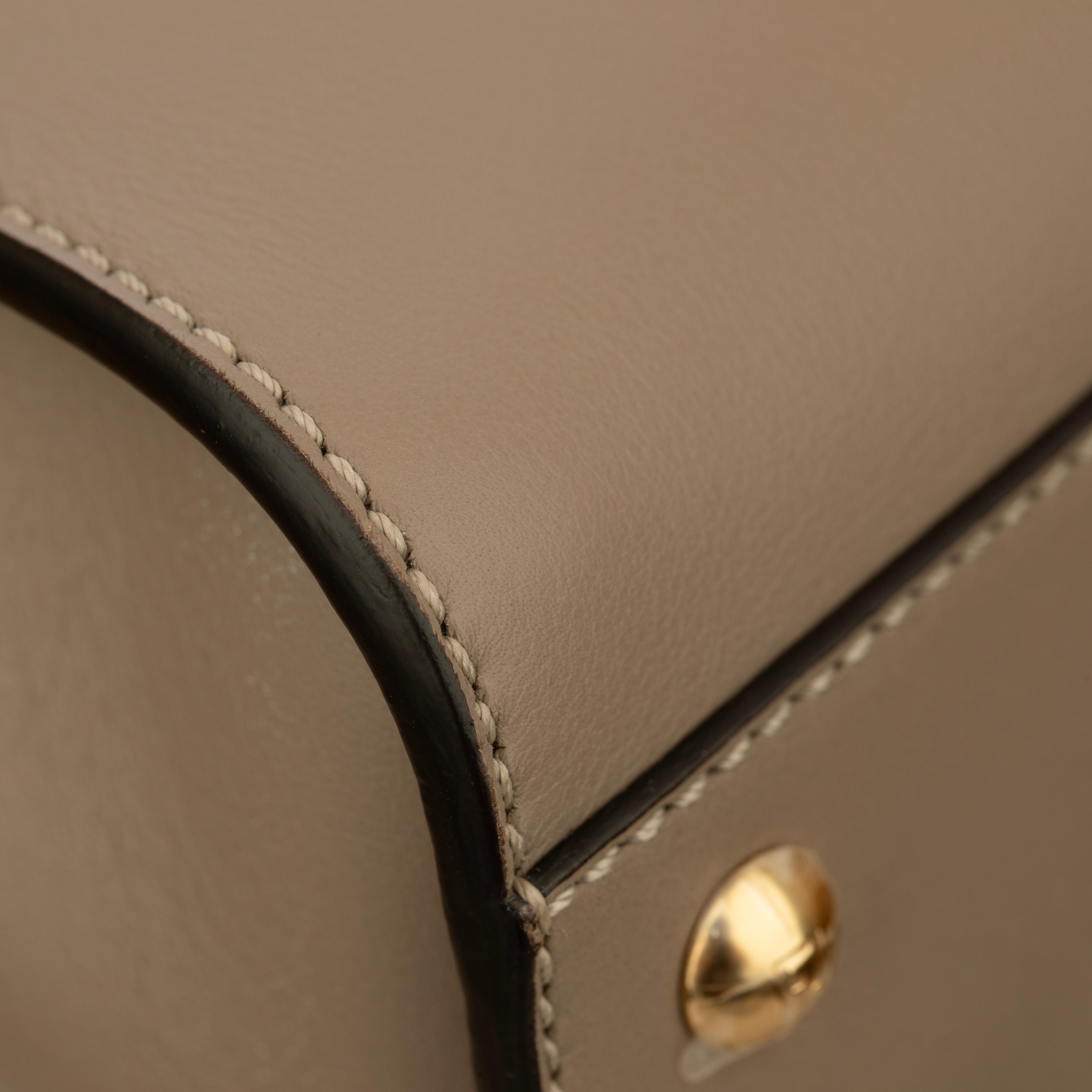 Fendi Medium Peekaboo Bag In Taupe Leather With Gold Hardware For Sale 10
