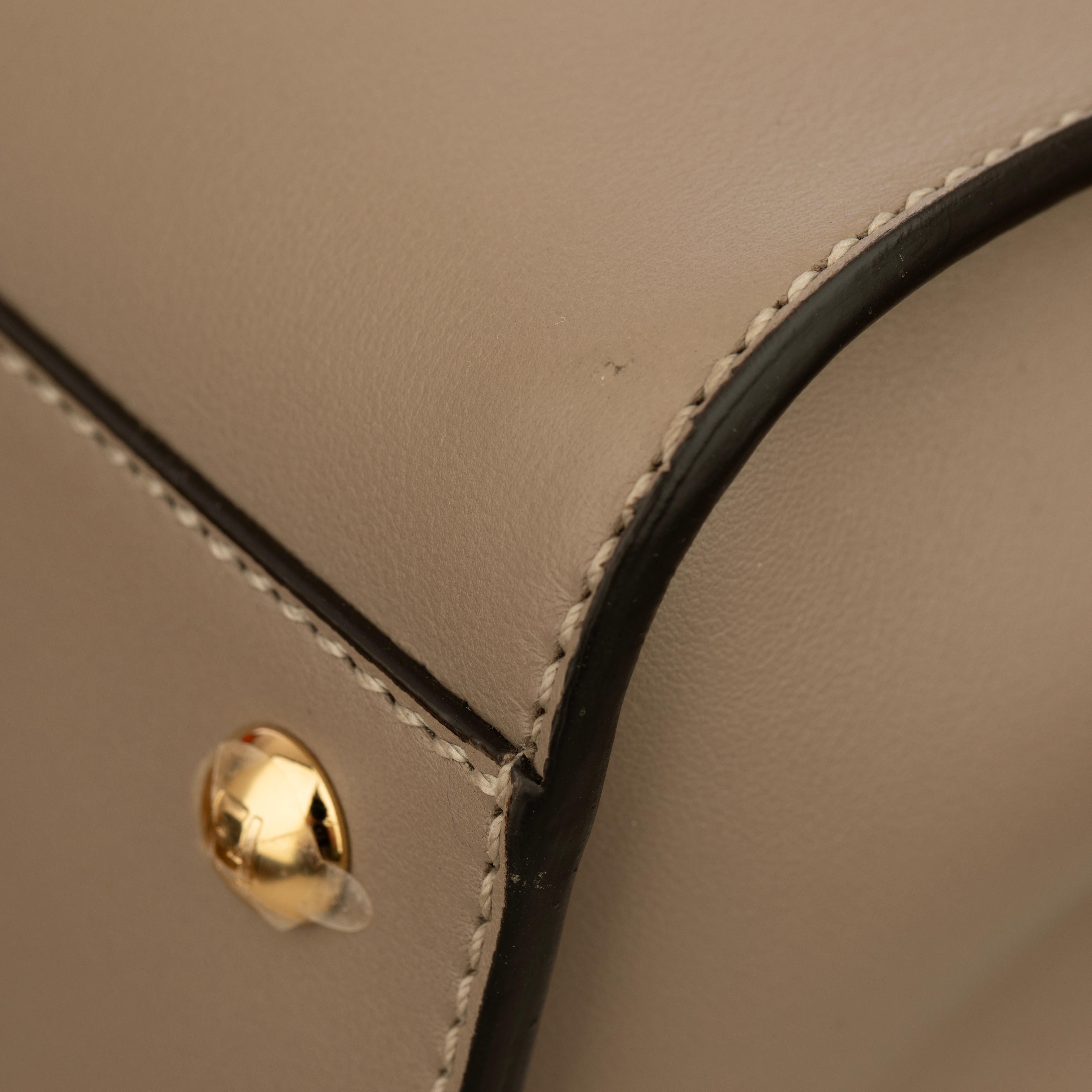 Fendi Medium Peekaboo Bag In Taupe Leather With Gold Hardware For Sale 11