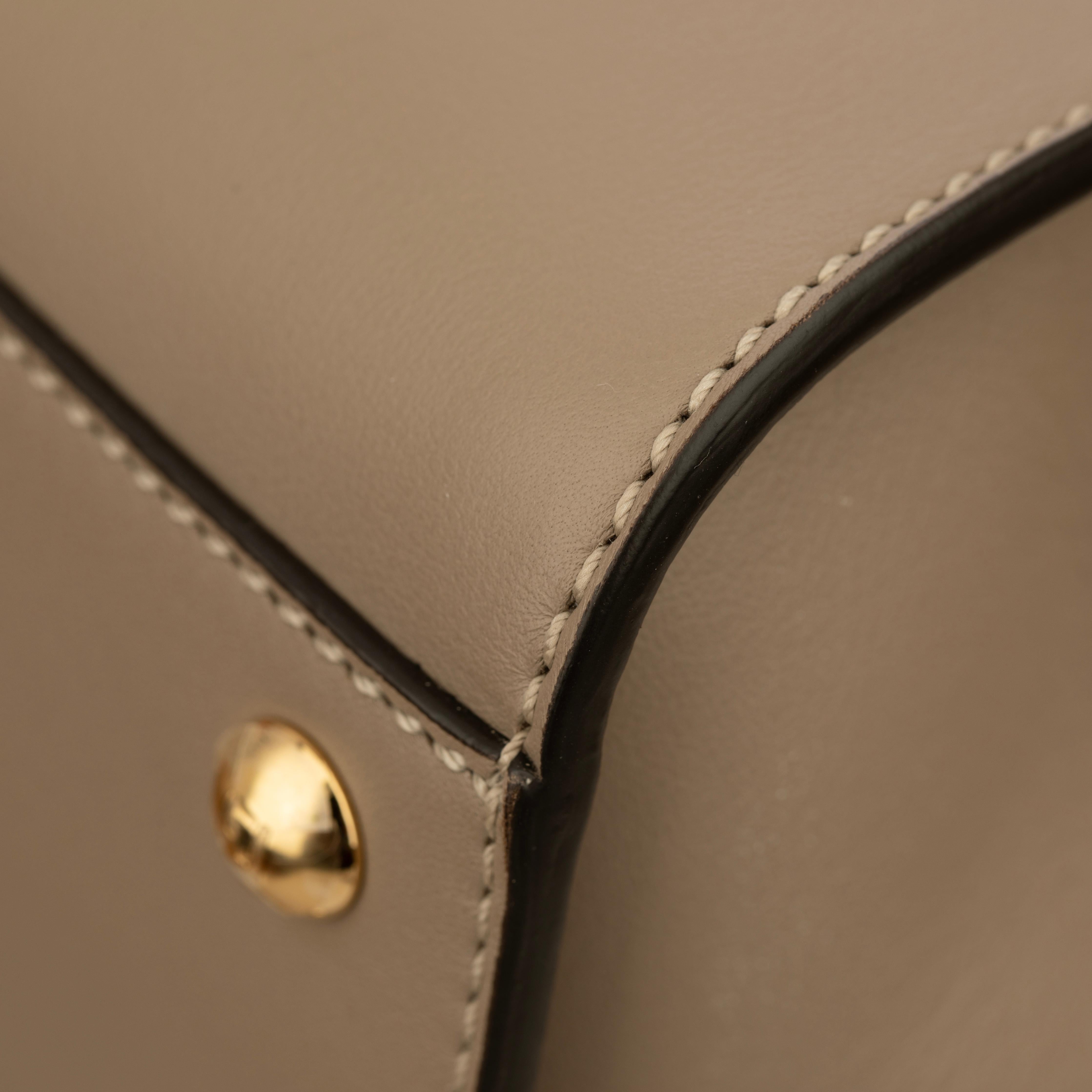 Fendi Medium Peekaboo Bag In Taupe Leather With Gold Hardware For Sale 12
