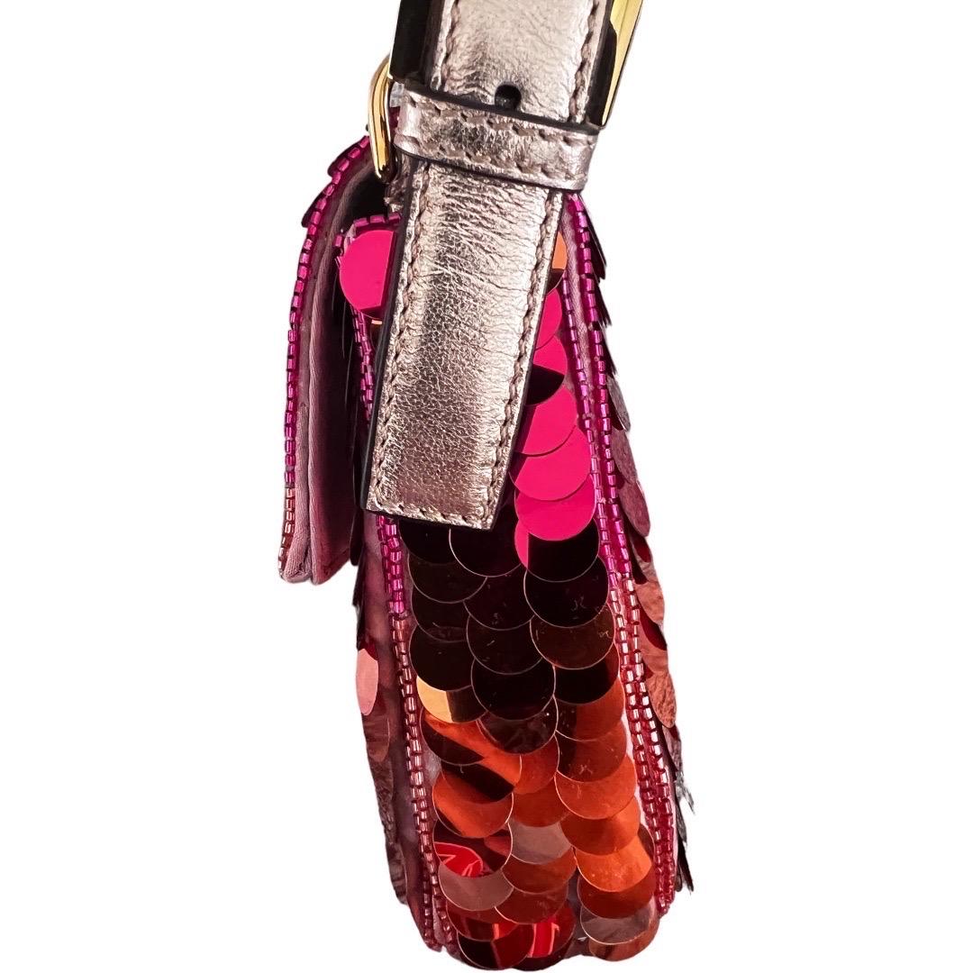 FENDI Medium Sequin Re-Edition 1997 Baguette Shoulder Bag In New Condition In Aurora, IL