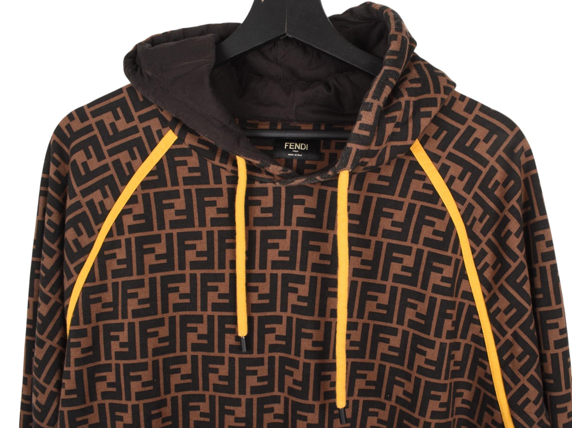 Black Fendi Men Hoodie Jumper FF Monogram Size XXL, S14566 For Sale