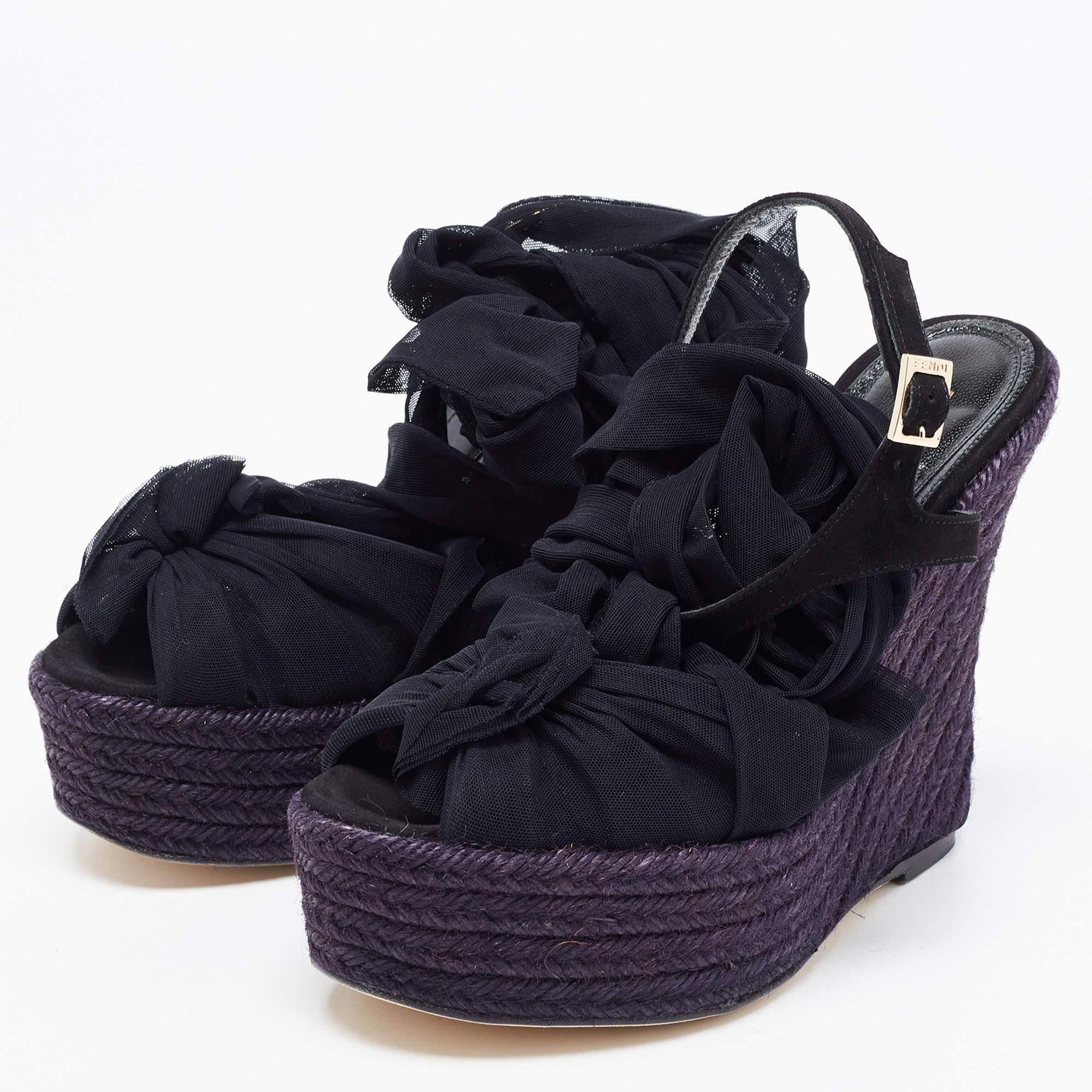 Whether you're into high style, comfort, or both, these lovely wedges will never disappoint. They feature a chic silhouette and an eye-pleasing hue. Make this pair yours today!

Includes: Original Box