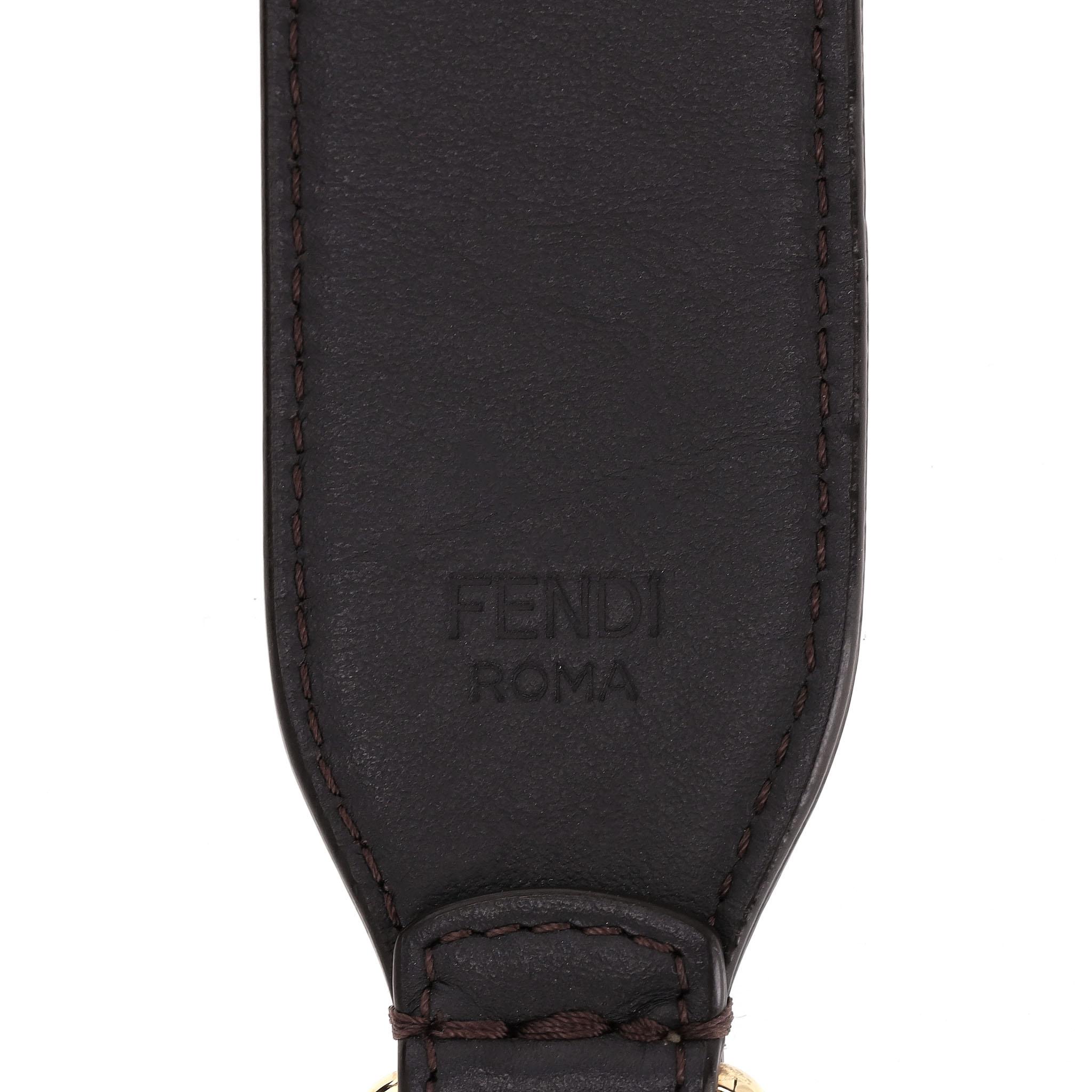 Fendi Mesh Vitello Century 'FF' Monogram 1974 Kan Shoulder Bag en vente 4