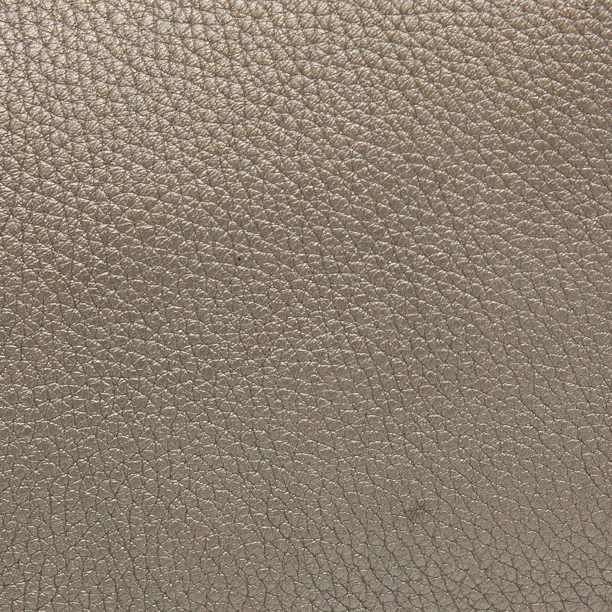 Fendi Metallic Beige Selleria Leather Baguette Bag 1