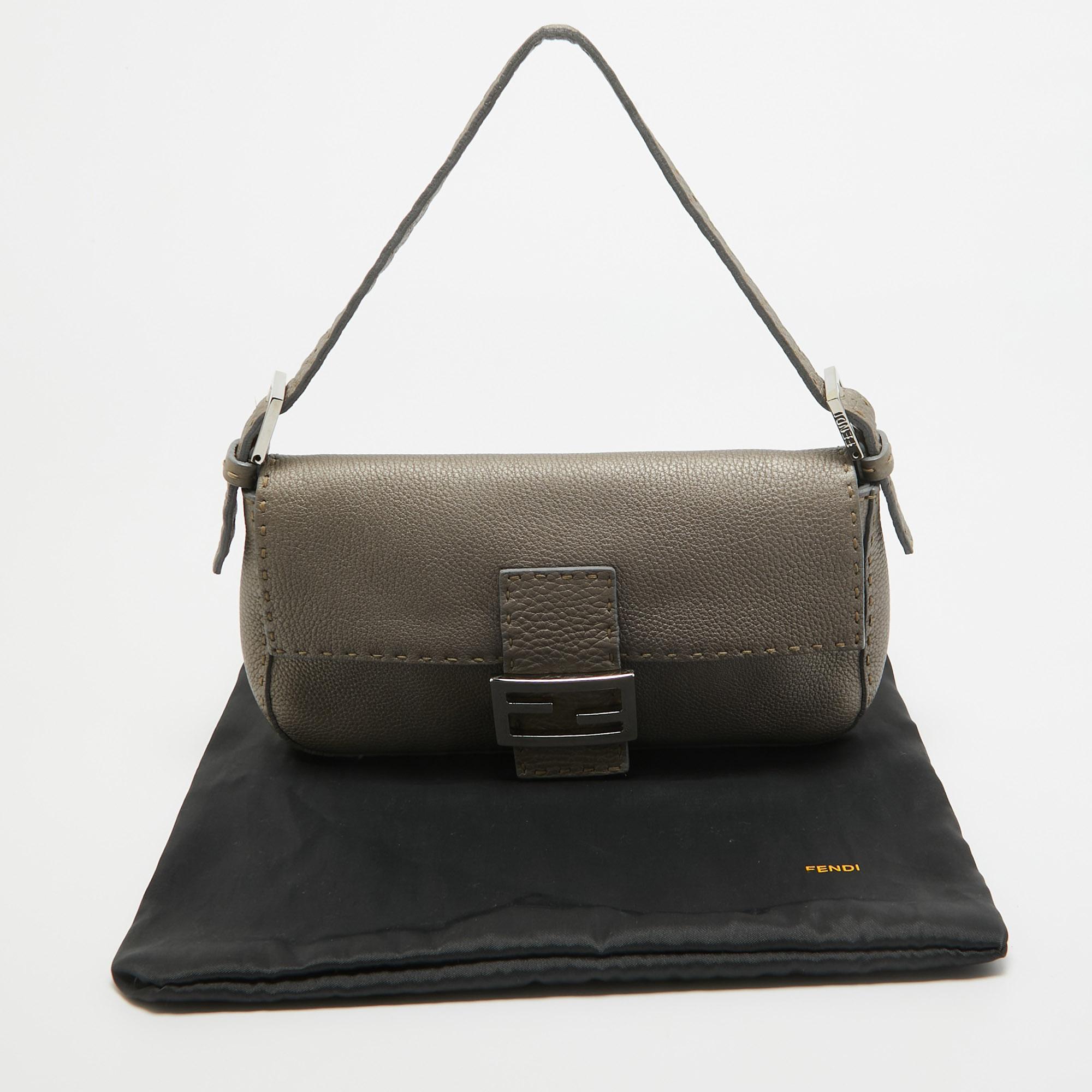 Fendi Metallic Beige Selleria Leather Baguette Bag 2