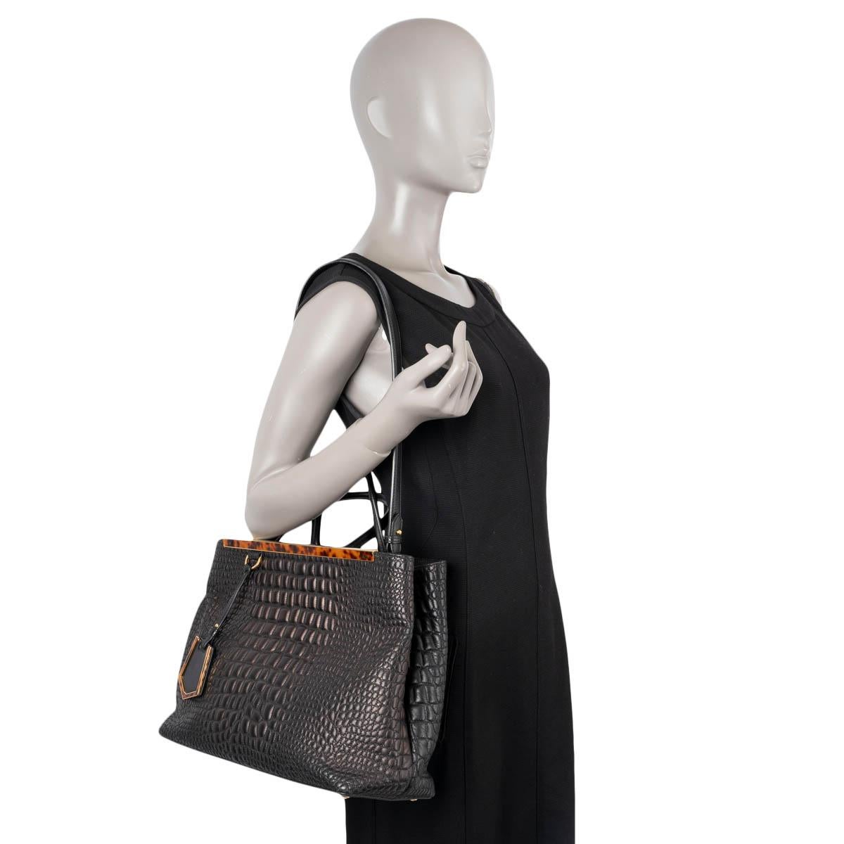 FENDI sac à main 2JOURS en cuir noir métallisé FAUX CROC MEDIUM en vente 4