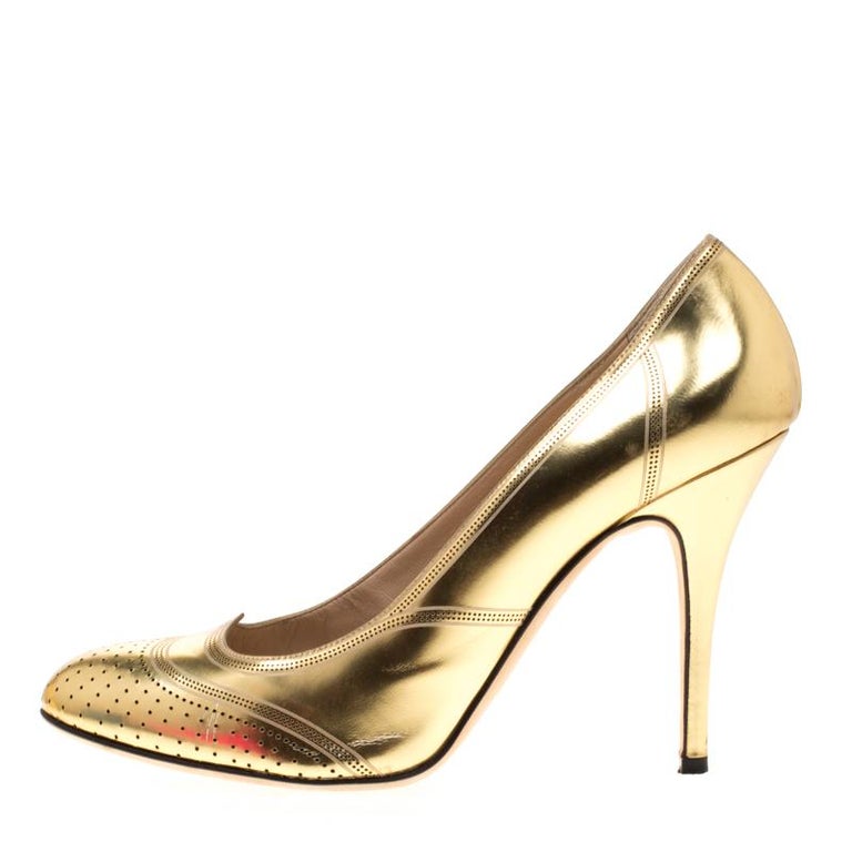 Fendi Metallic Gold Leather Wing Tip Pumps Size 41 For Sale at 1stDibs ...