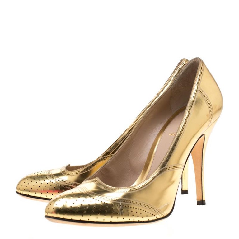 Fendi Metallic Gold Leather Wing Tip Pumps Size 41 For Sale at 1stDibs ...