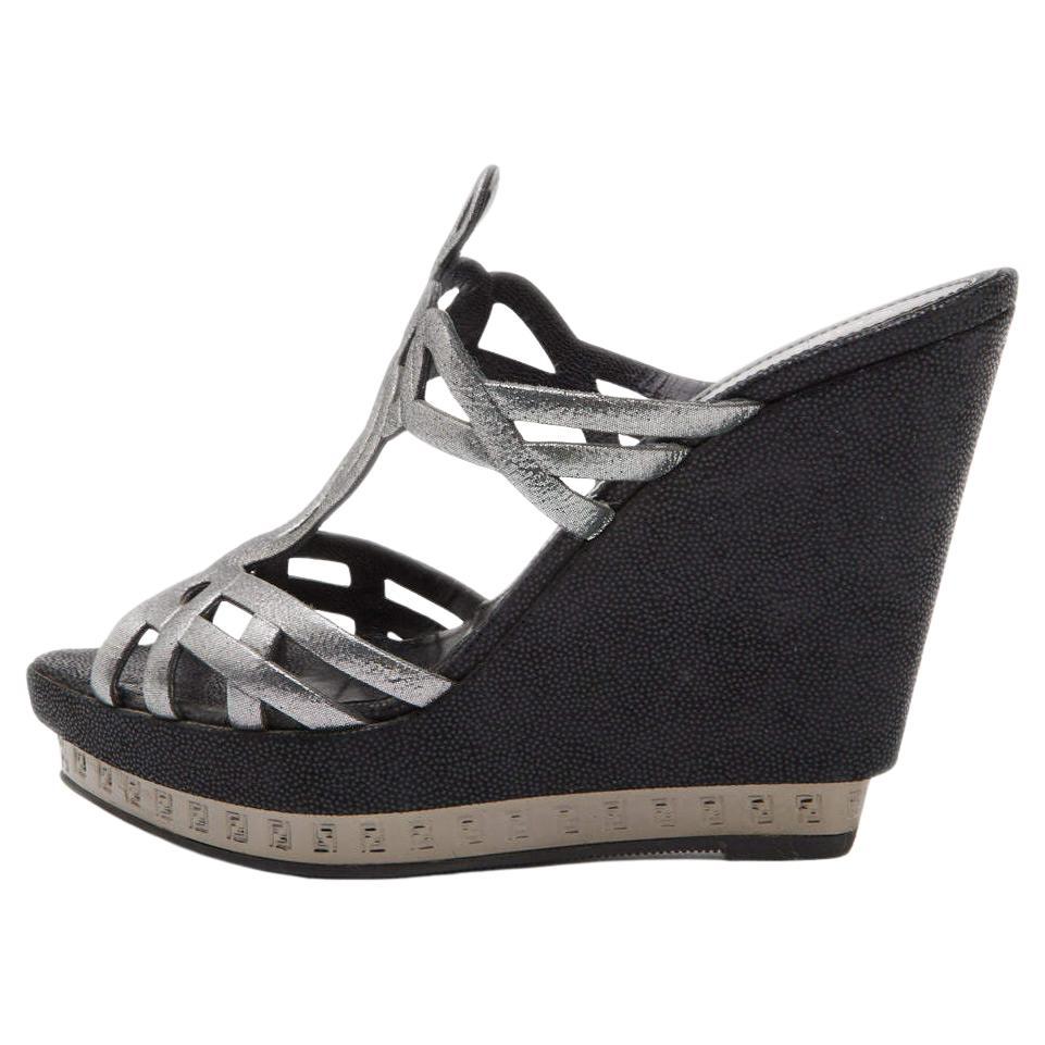 Fendi Metallic Grey Fabric Cut Out Wedge Slide Sandals Size 37 For Sale