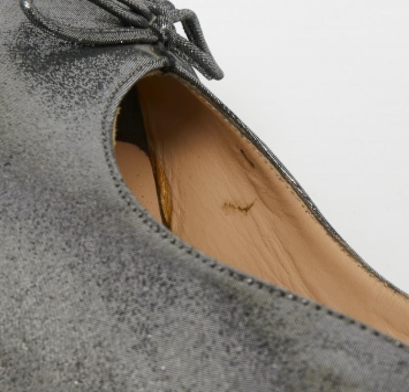De las mujeres Fendi Sandalias de ante gris metalizado Fendista Peep Toe Slingback Platform Talla 38.5 en venta