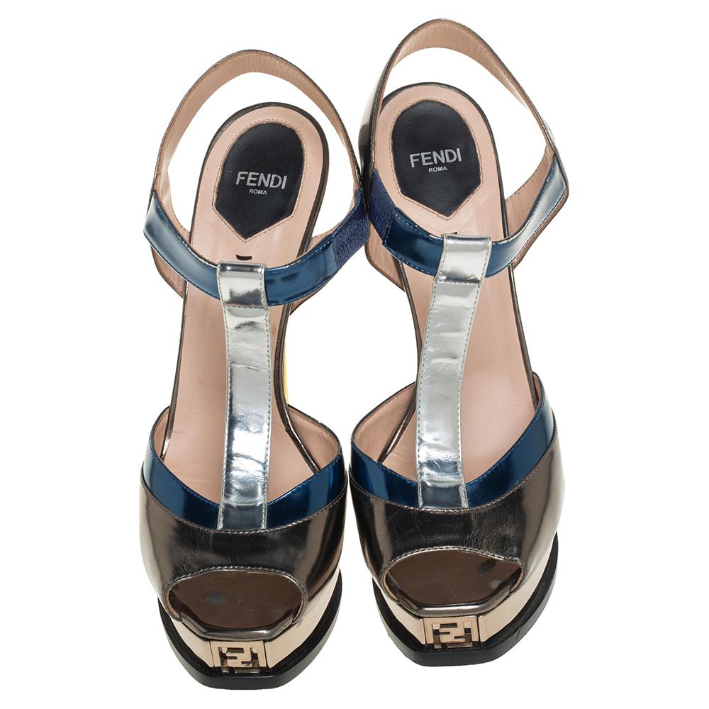 Trust Fendi to make you look ultra-stylish and glam up your look with these bold Fendista sandals. The sandals are skillfully crafted from leather. These Italian beauties come adorned in multicolors with 14 cm heels supported by solid platforms for