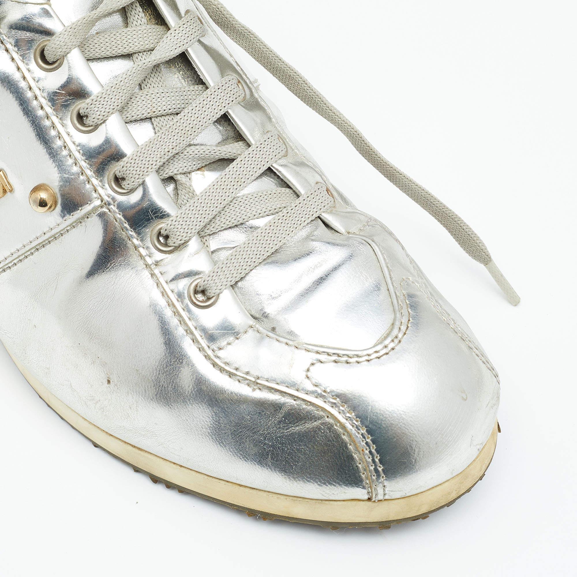 Fendi Metallic Silver Patent Leather Low Top Sneakers Size 38 3