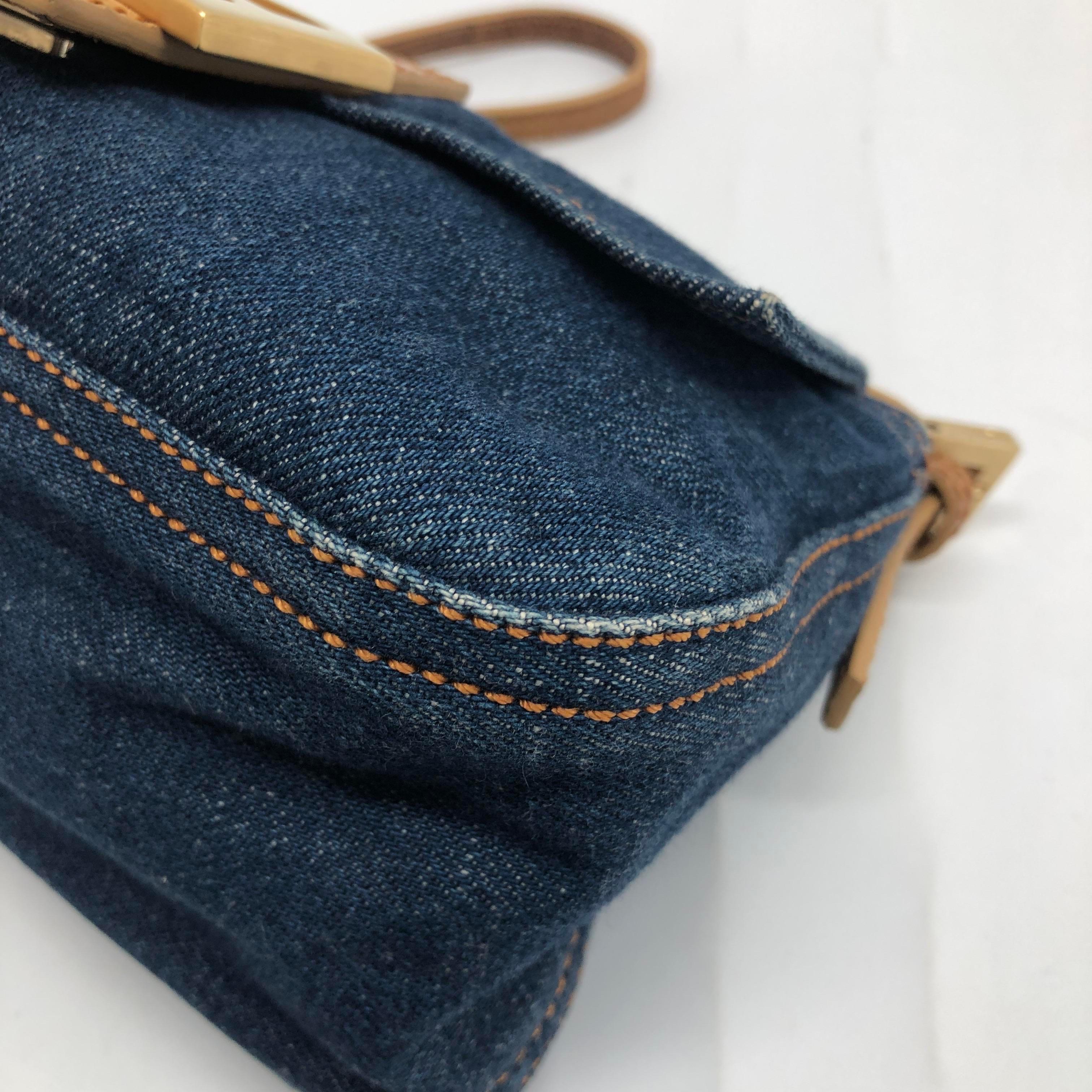 Fendi Mini Mamma Baguette Azul Denim Amarillo Piel Correa en venta 5