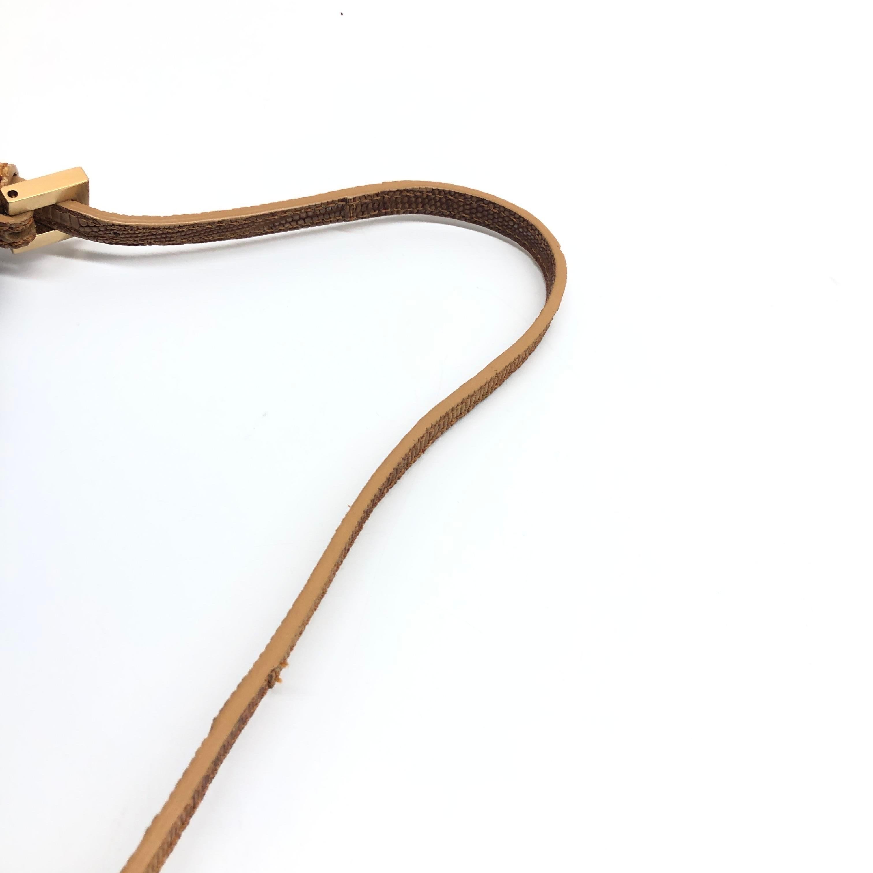 Fendi Mini Mamma Baguette Azul Denim Amarillo Piel Correa en venta 7