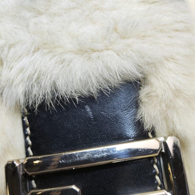 Fendi Mini Mamma Baguette White Rabbit Fur Shoulder Bag For Sale 4