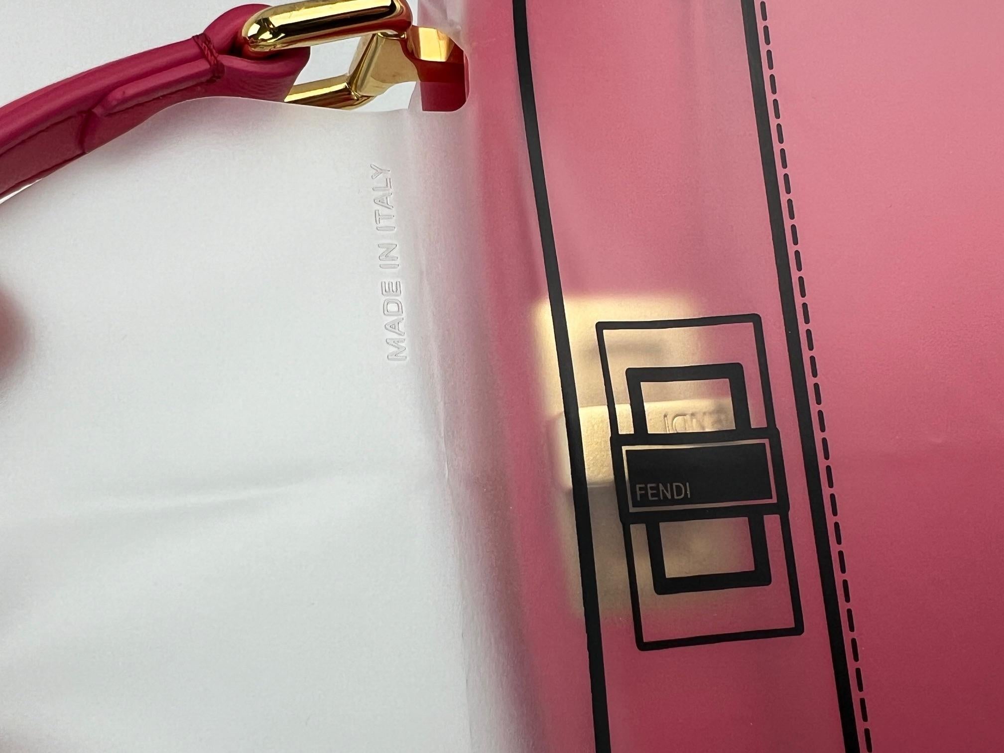 Fendi mini sac porté épaule en cuir rose Peekaboo en vente 5