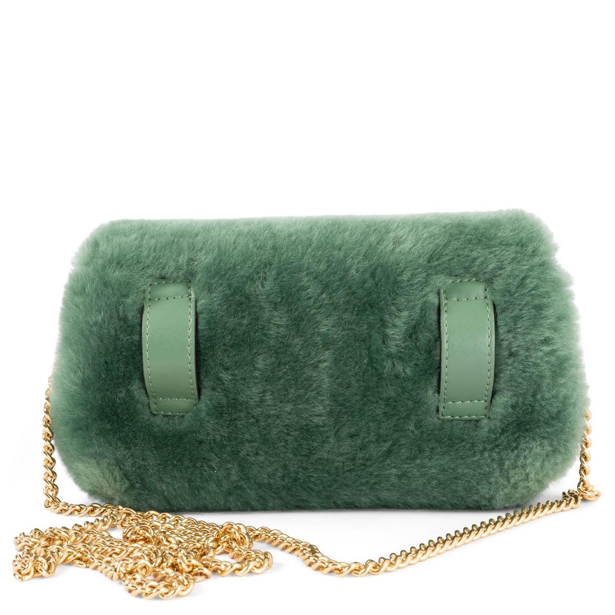 FENDI mint green SHEARLING LOGO Belt Bag / Shoulder Bag In Excellent Condition For Sale In Zürich, CH