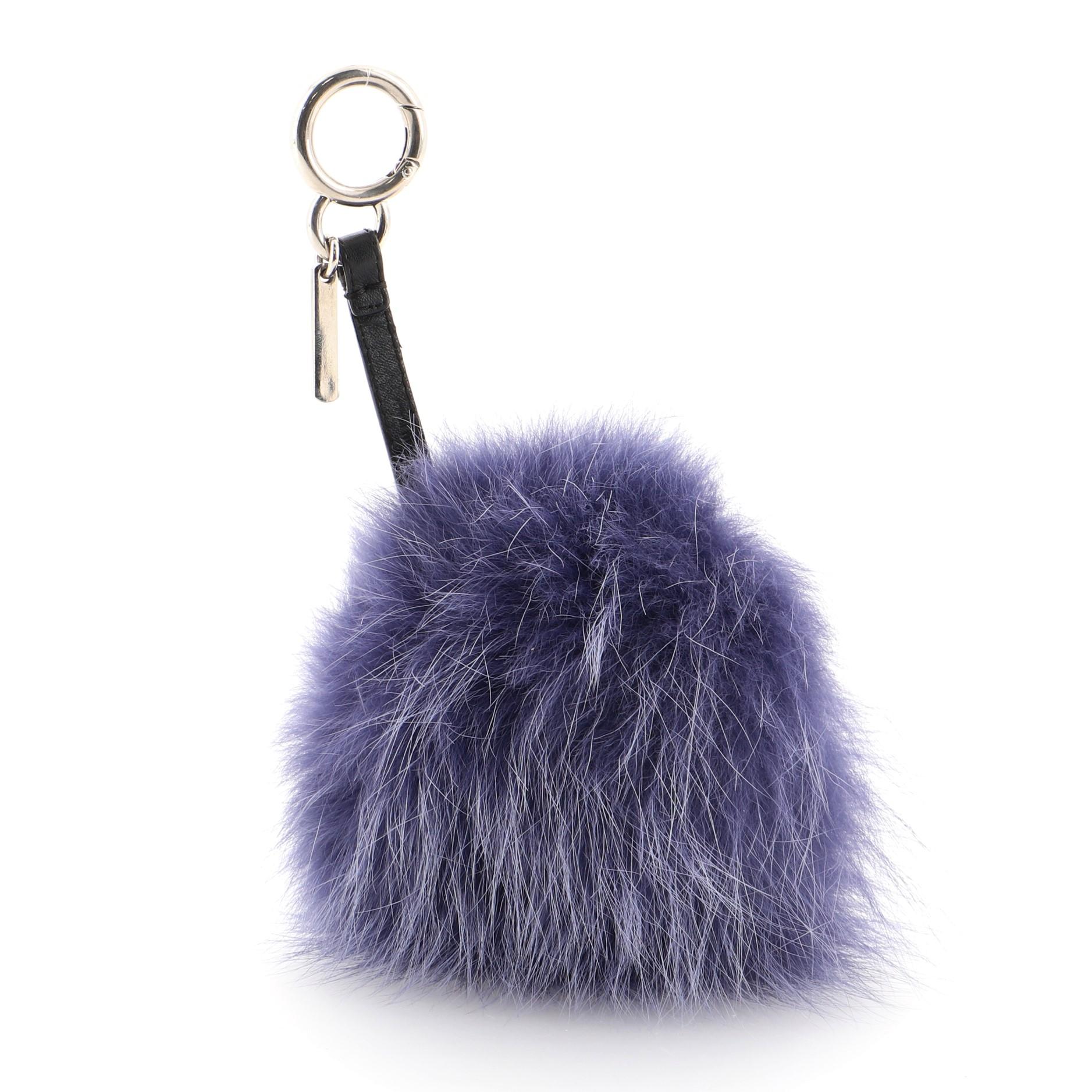 Fendi Monster Bug Bag Charm Fur with Leather
Purple

Condition Details: Scratches on hardware.

51864MSC

Height 9