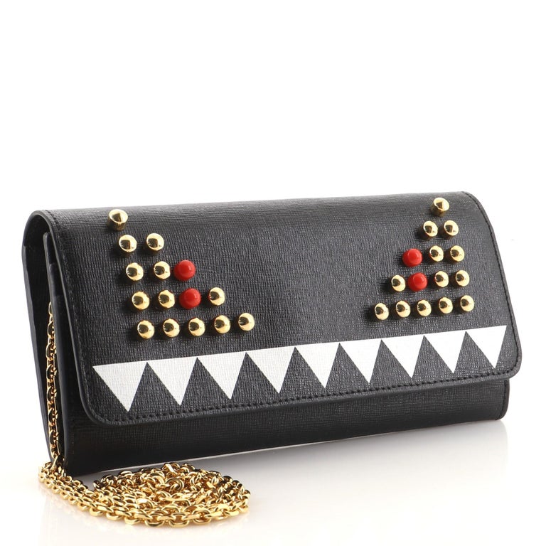 Praten Door verkoudheid Fendi Monster Continental Wallet on Chain Studded Leather at 1stDibs | fendi  monster wallet on chain