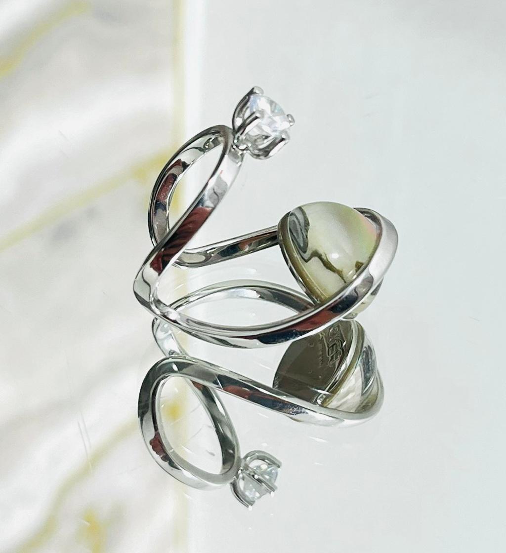 Round Cut Fendi Mother-Of-Pearl & Crystal Palladium Ring