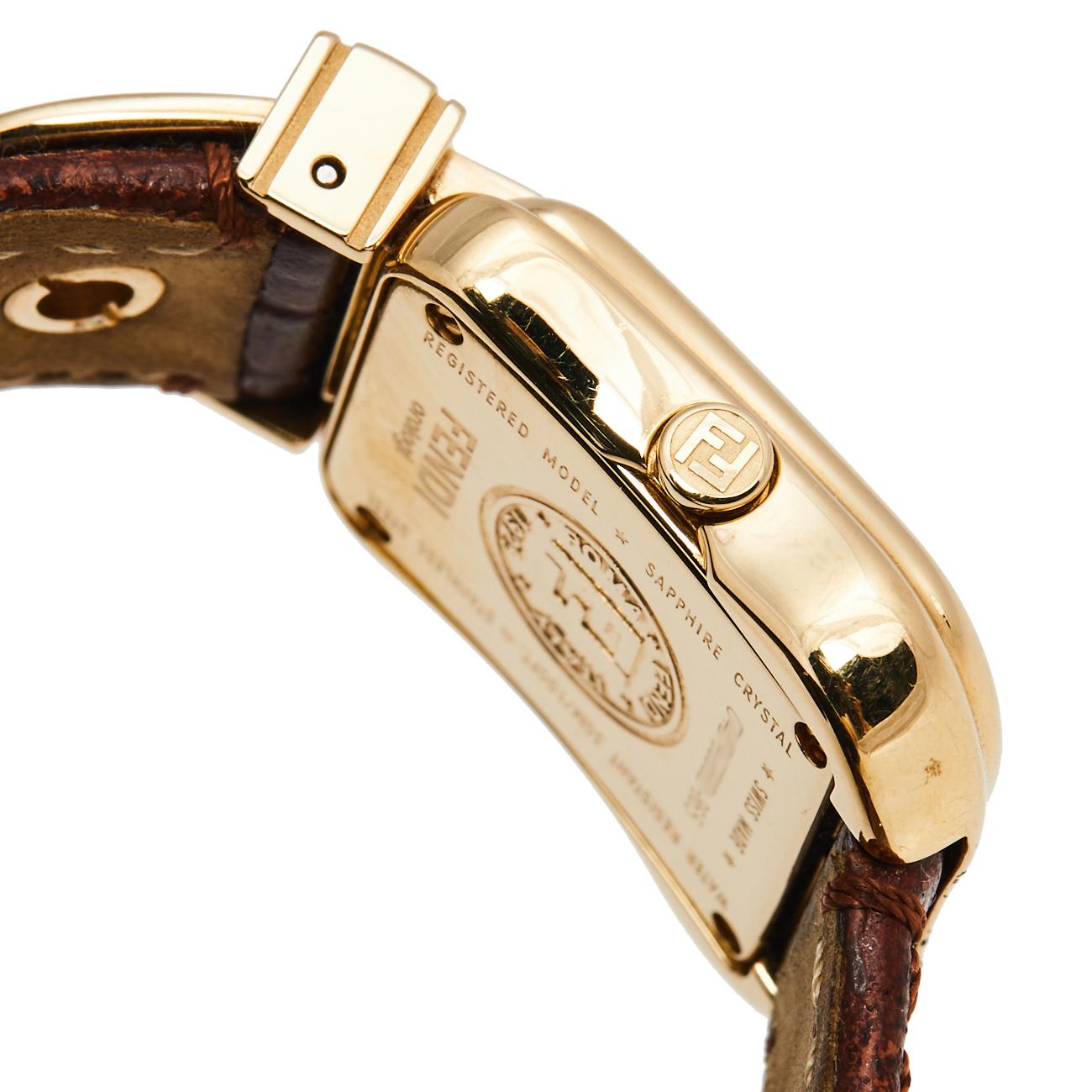 Fendi Mother of Pearl Gold Plated B.Fendi 3800L Women's Wristwatch 23 mm In Good Condition In Dubai, Al Qouz 2