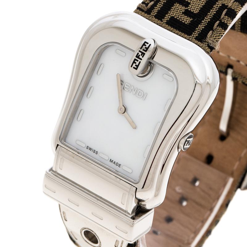 This wristwatch from Fendi is here to remind you that you deserve only the best. Swiss made and created from stainless steel, this watch flaunts a buckle-like case and stitch detailing on it. It follows a quartz movement and has a Mother of Pearl