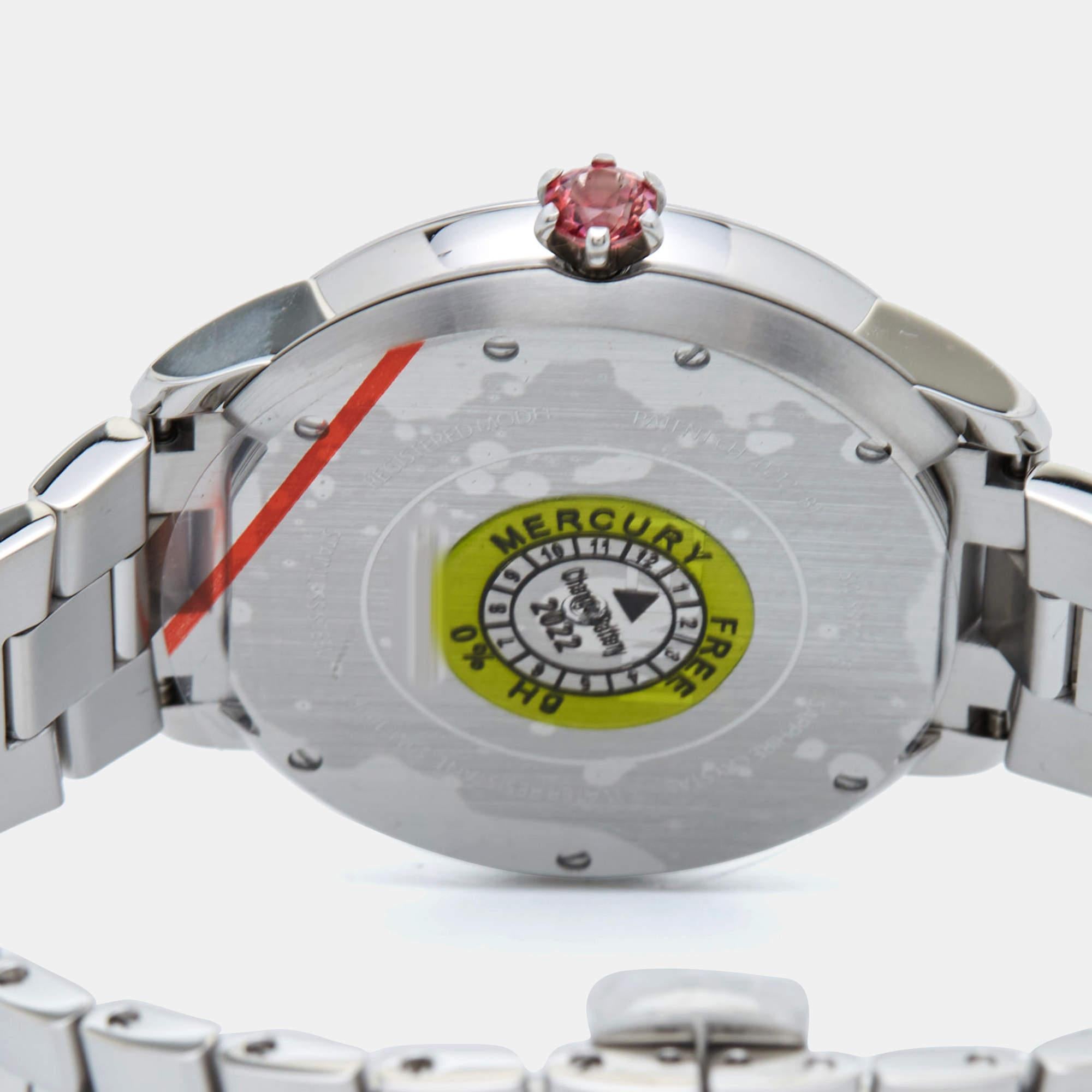 Fendi Mother Of Pearl Stainless Steel IShine 12100M Women's Wristwatch 38 mm In Excellent Condition In Dubai, Al Qouz 2
