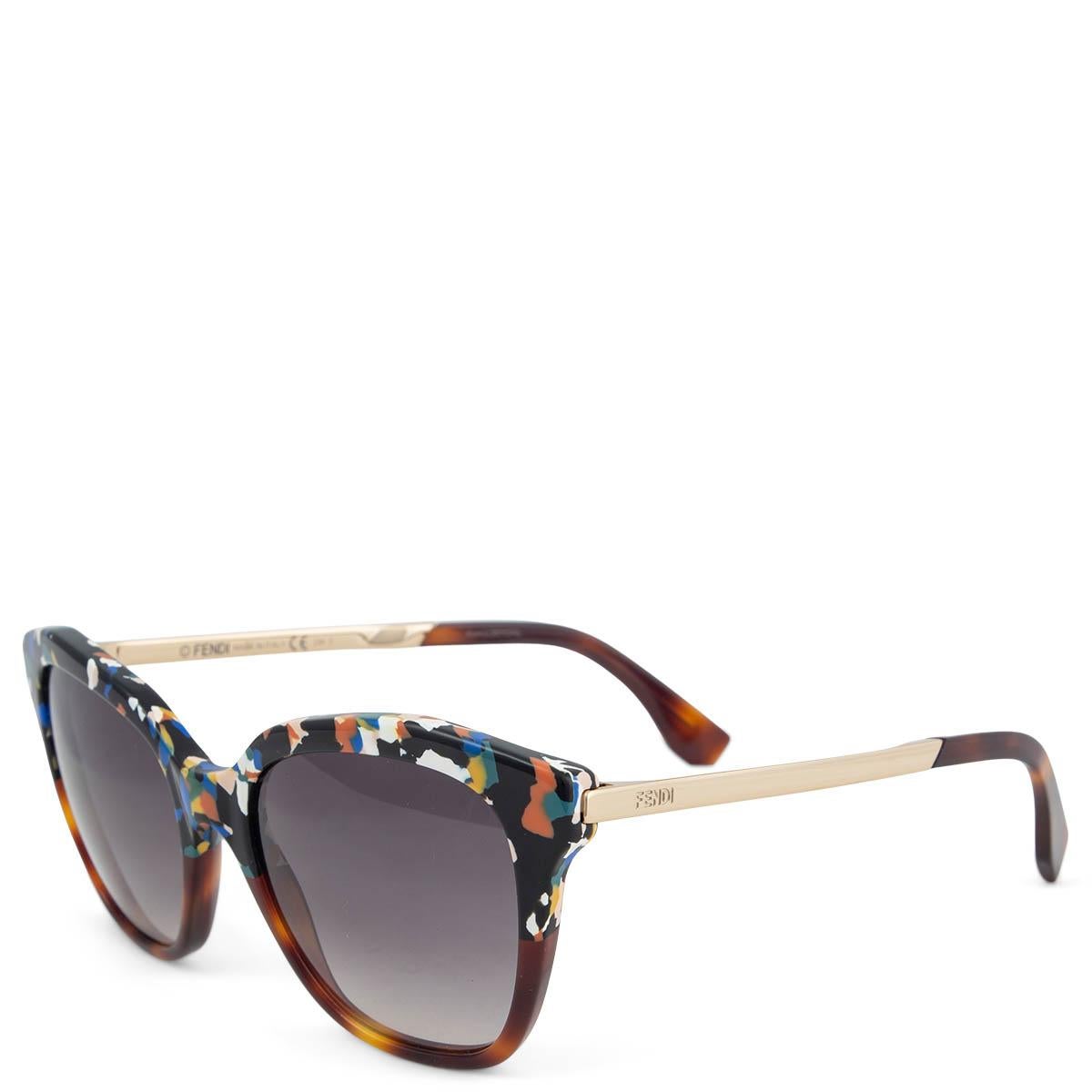 This 100% authentic Fendi FF 0089/S oval multicolor terrazzo and brown tortoiseshell sunglasses in acetate with grey gradient lenses. Gold-tone metal temples. Have been worn and are in excellent condition. Come with soft case.