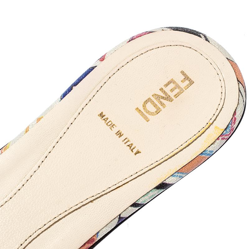 Fendi Multicolor Canvas Flat Slide Sandals Size 41 For Sale at 1stDibs