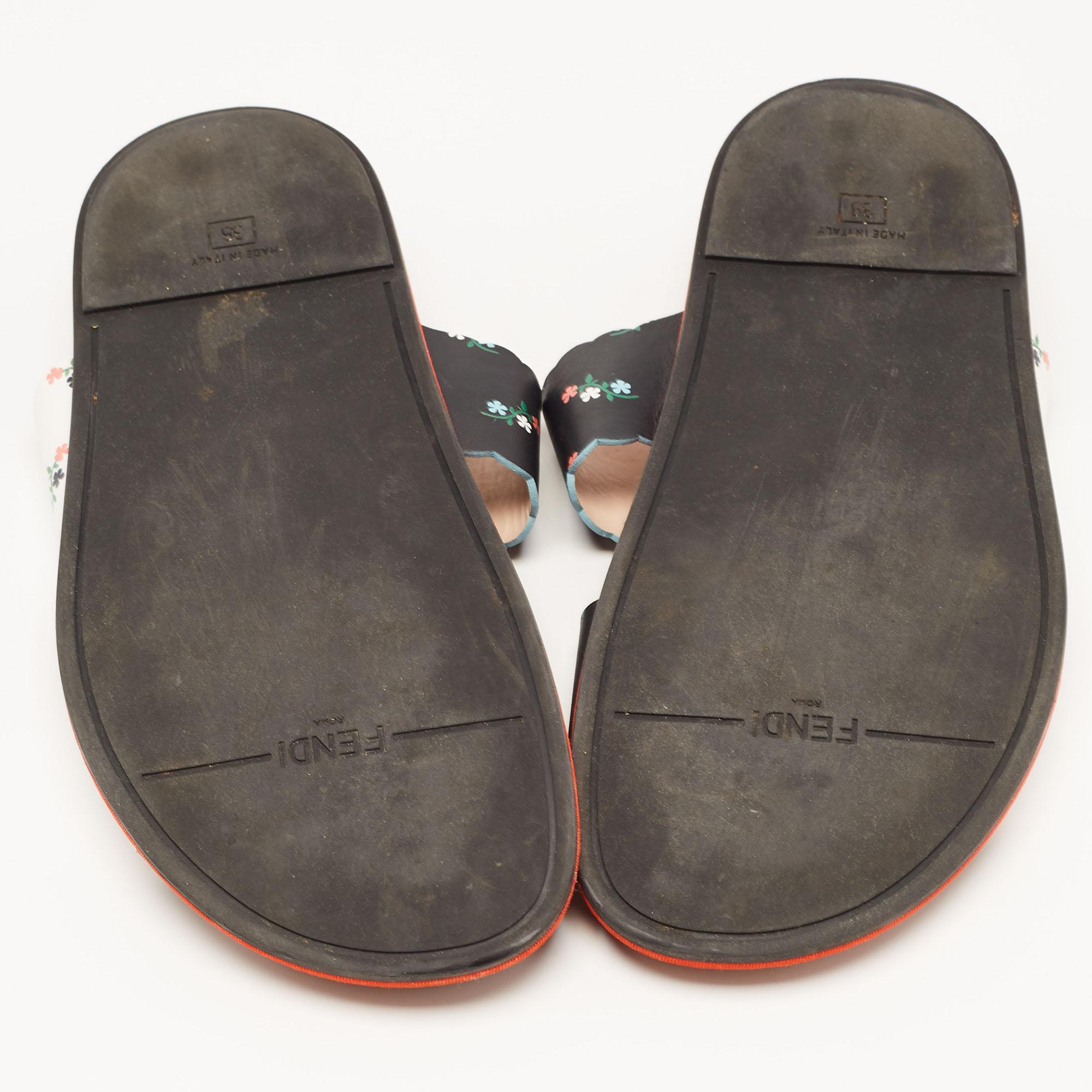 Fendi Multicolor Floral Print Leather Strap Slide Sandals Size 38 For Sale 4