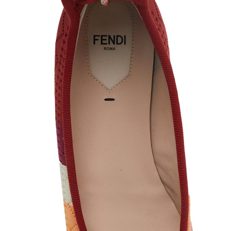 Fendi Multicolor Knit Fabric Rockoko Pointelle Ankle Cuff Ballet Flat Size 38 In New Condition In Dubai, Al Qouz 2
