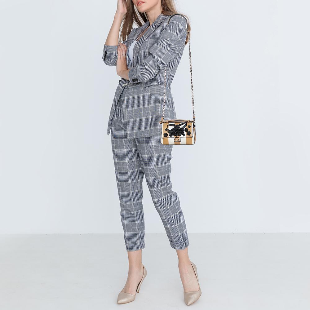 The Baguette was created by Silvia Venturi Fendi in 1997 and it was an instant rage! Cease the wait and grab this beauty to experience the return of one of the earliest 