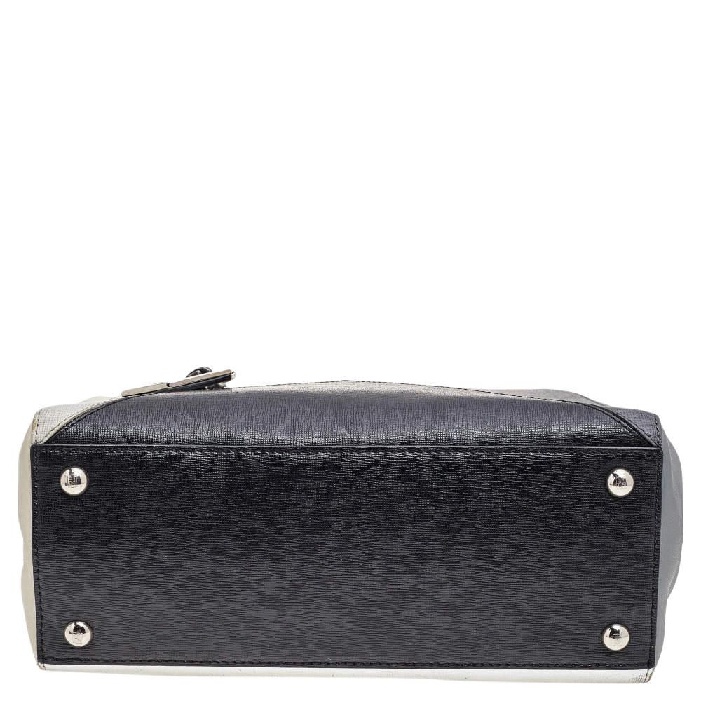 Fendi Mini-Geometrische 2jours-Tasche aus mehrfarbigem Leder (Grau) im Angebot