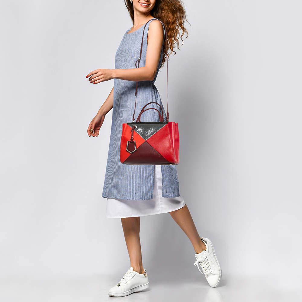 This alluring tote bag for women has been designed to assist you on any day. Convenient to carry and fashionably designed  the tote is cut with skill and sewn into a great shape. It is well equipped to be a reliable accessory.