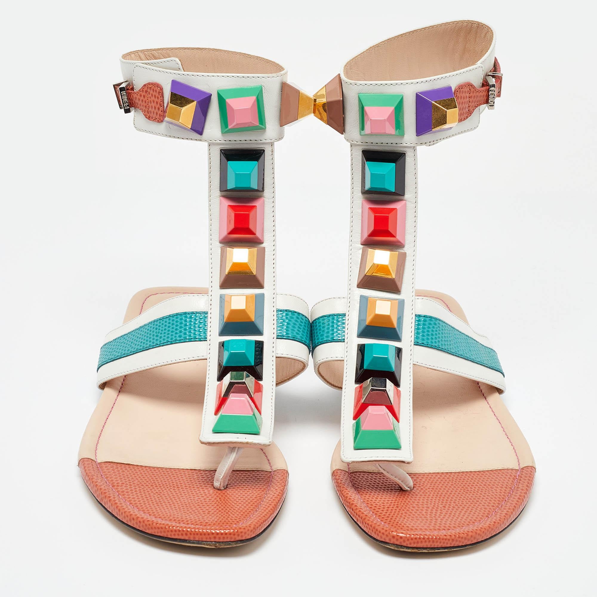 Beige Fendi Multicolor Leather Studded Thong Flat Sandals Size 37 For Sale