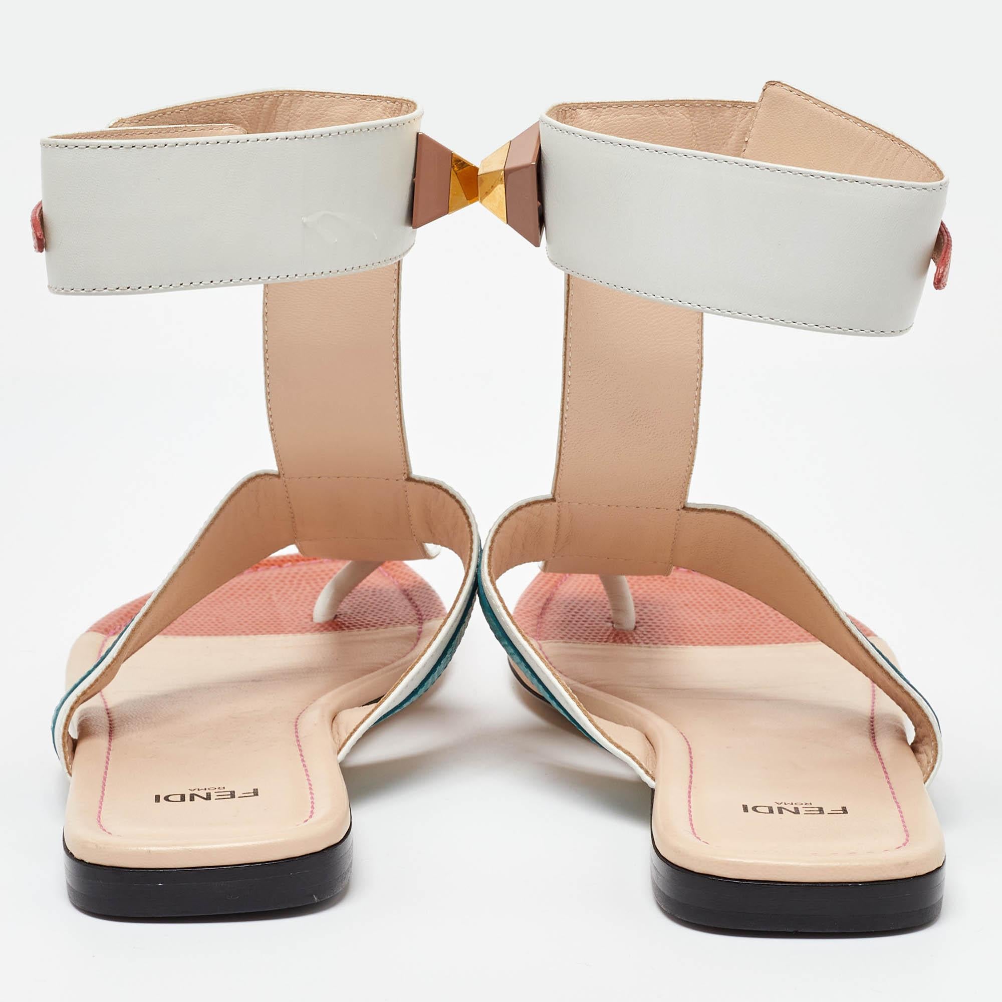 Women's Fendi Multicolor Leather Studded Thong Flat Sandals Size 37 For Sale