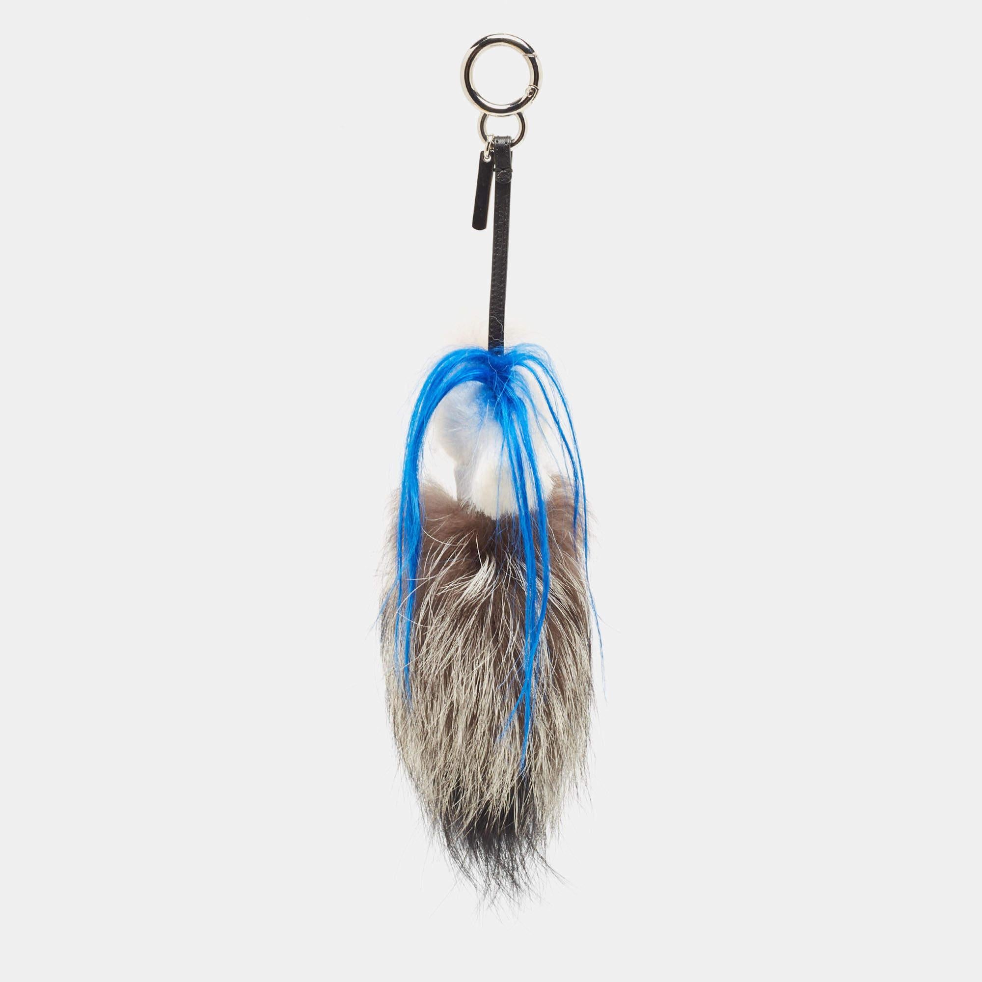 Lend your bag a cute makeover with this stunning Fendi charm. Made from mink fur and leather, the charm has the Karlito design and a simple clasp.

Includes
Original Dustbag, Original Box, Info Booklet